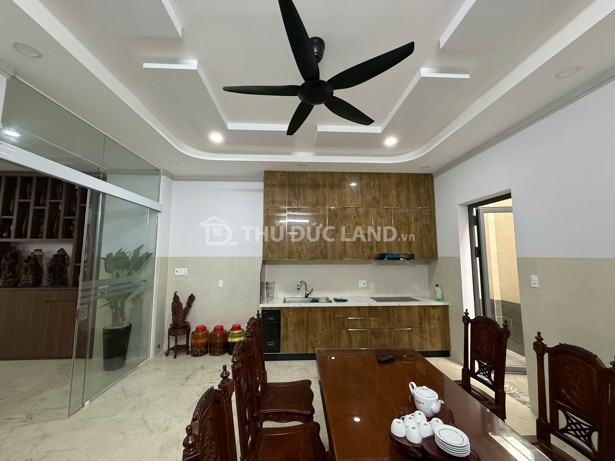 BÁN CHDV 5 TẦNG MỚI XÂY-NGAY TRƯỜG ĐH CẢNH SÁT- CỰC KÌ SẦM UẤT-CÓ THANG MÁY-TỰ KHAI THÁC LÊN ĐẾN 7%/NĂM - Ảnh 8
