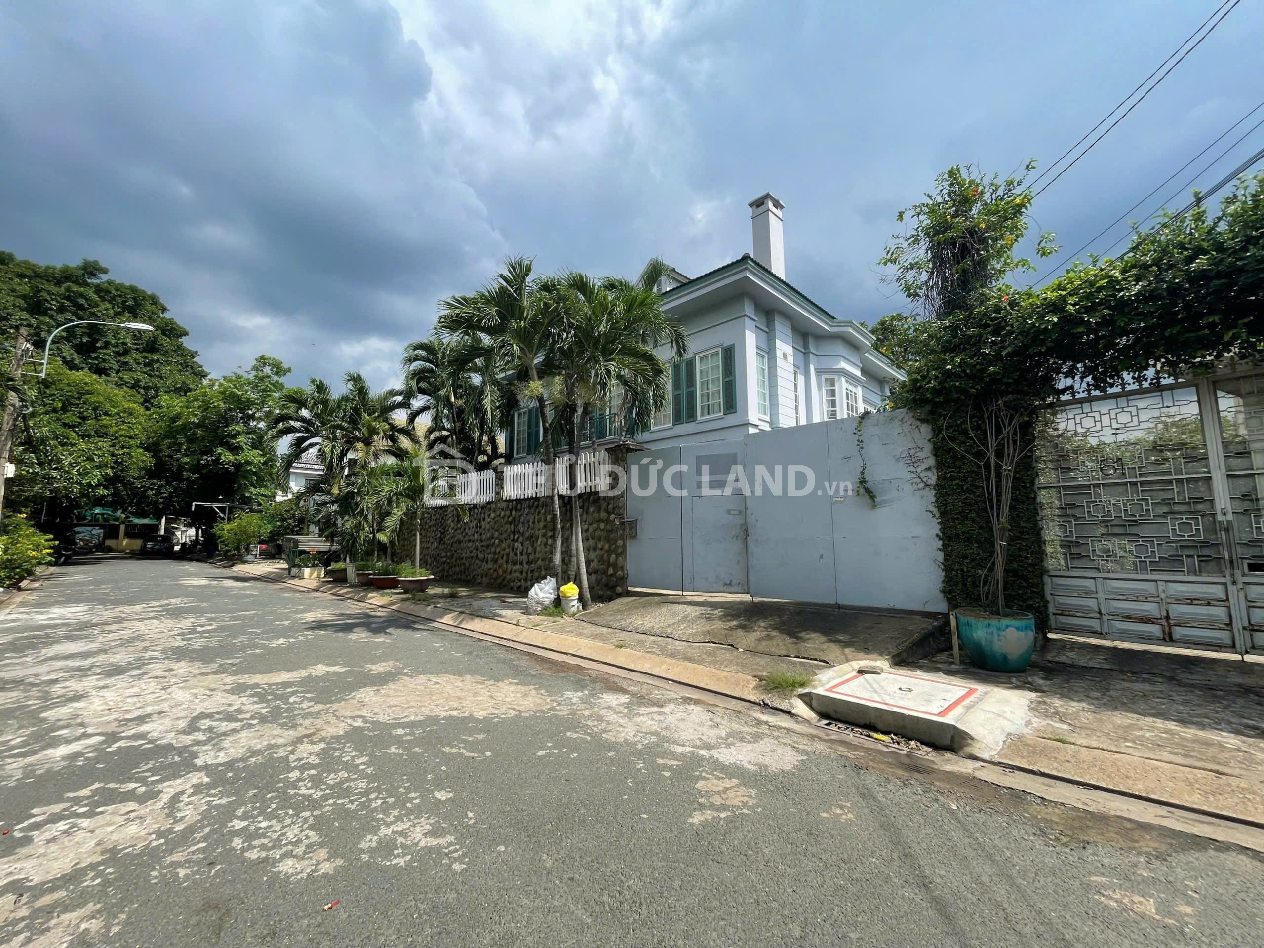 Bán nhà Trường Thọ - Mặt tiền KDC Him Lam, Diện tích 333 m², sổ hồng riêng - Ảnh 5