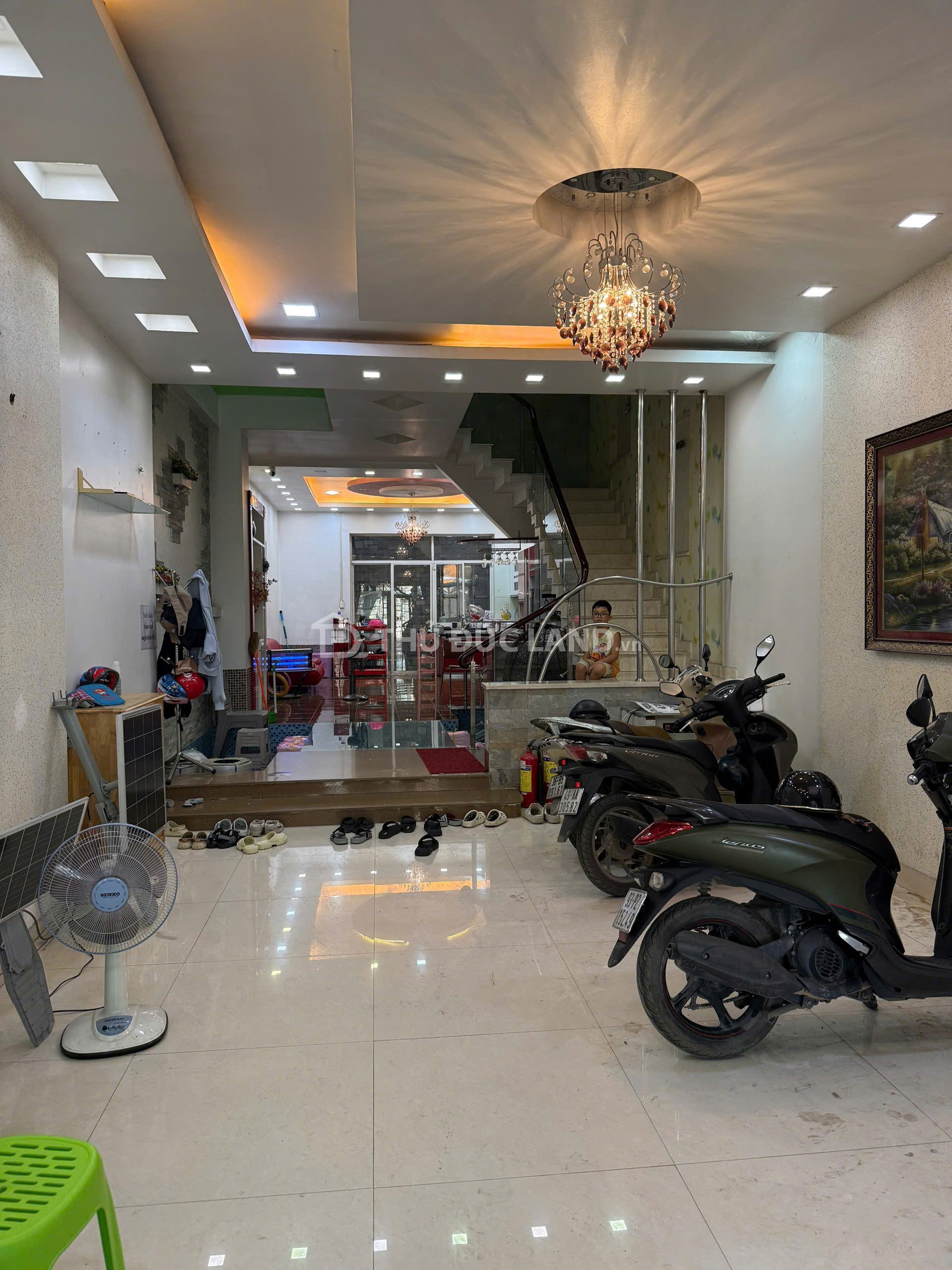 Bán nhà mặt tiền Đường 6 Bình Chiểu, DT 125m2 ngang 5m, 4 tầng. Khu đồng bộ, tiện ích đầy đủ - Ảnh 5