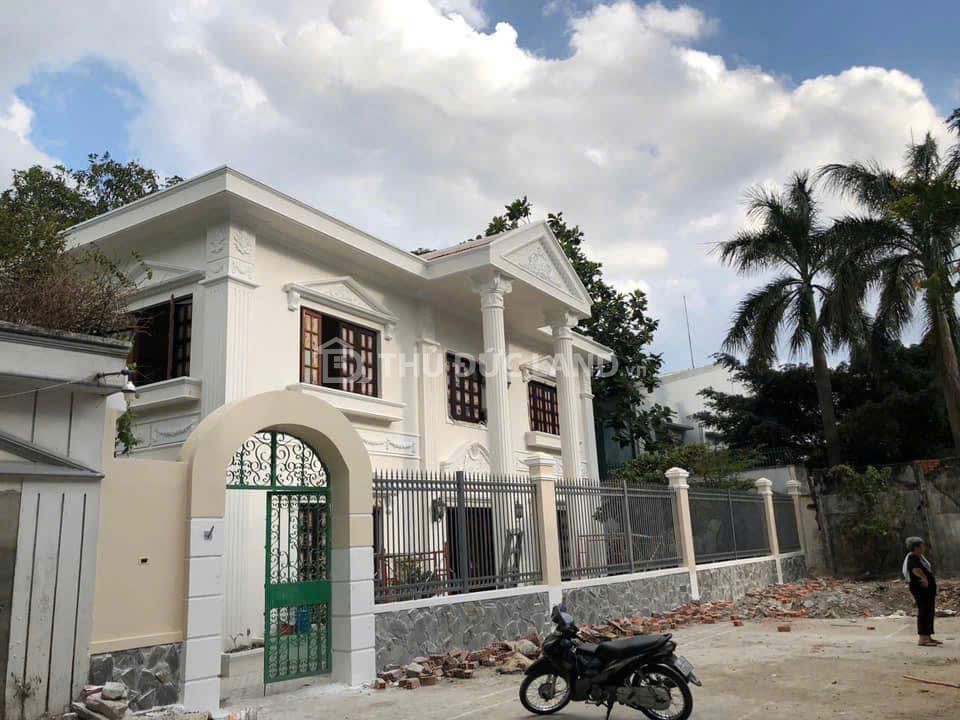 Bán biệt thự Bình Thọ đường Lê Quý Đôn, DT 716m2 ngang 24m, khu trung tâm Thủ Đức