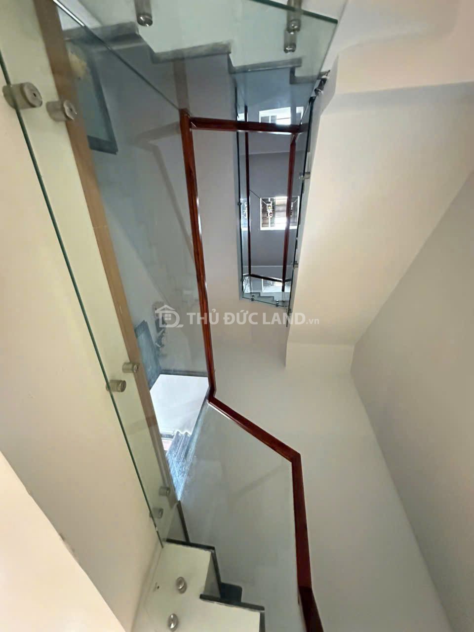 Bán nhà góc 2 mặt tiền HXH Đường 11 Bình Thọ, 3 tầng, hẻm 6.34m, tiện ích không thiếu thứ gì - Ảnh 9