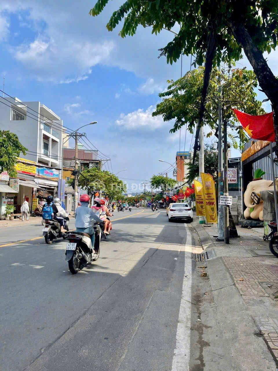 Bán nhà mặt tiền Đặng Văn Bi, Bình Thọ (Thủ Đức) – Ngang 8m, DT 383m2 , tiềm năng tăng giá