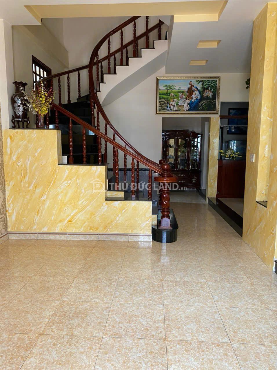 Bán nhà mặt tiền Đường 5 Bình Thọ, DT 158m2 ngang 8.85m, 3 tầng, tiện ích không thiếu gì - Ảnh 2