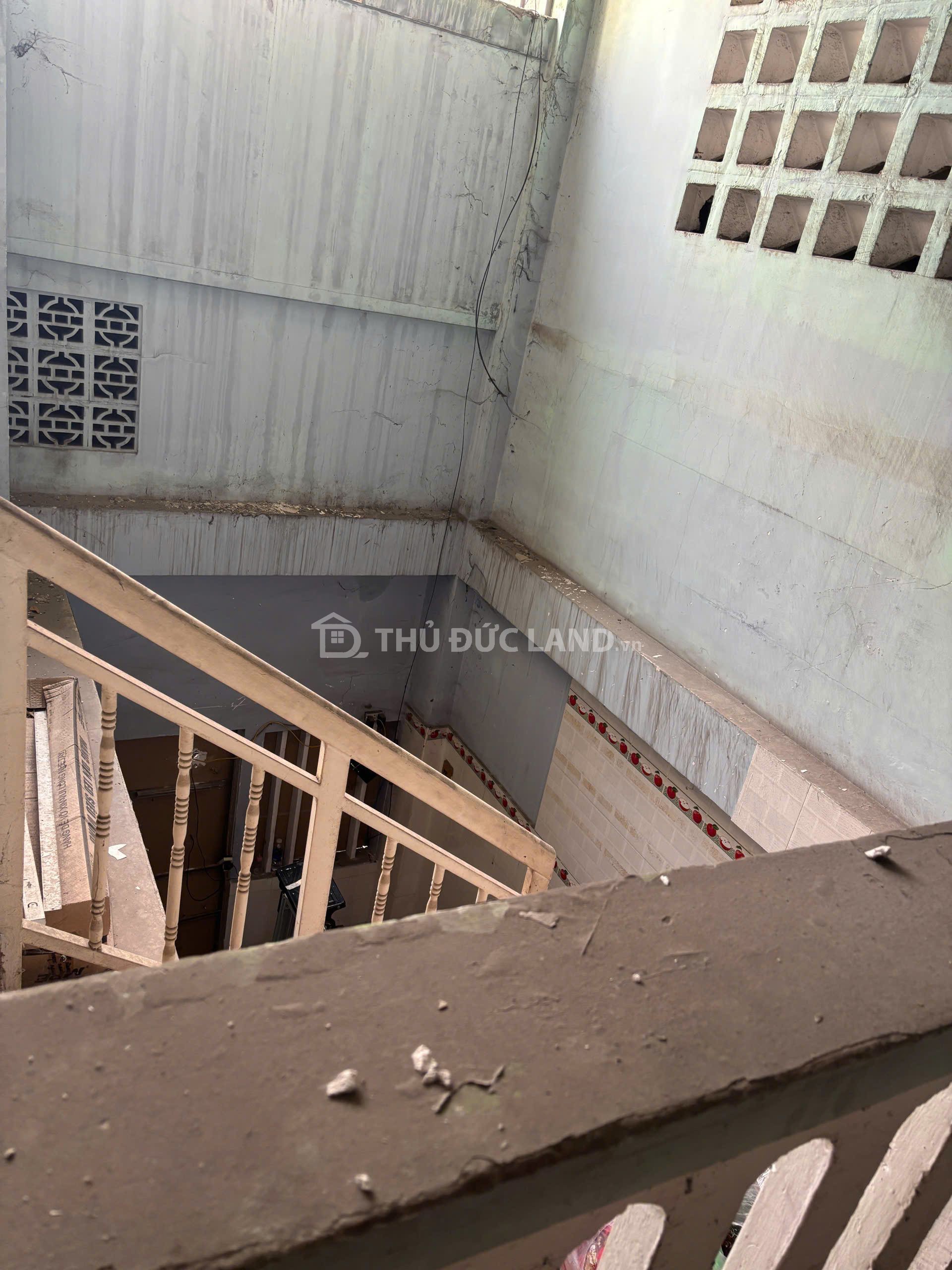 Bán nhà mặt tiền Võ Văn Ngân, Bình Thọ, DT 137m2 ngang 4.72m, 2 lầu, dòng tiền 90tr/tháng. - Ảnh 7
