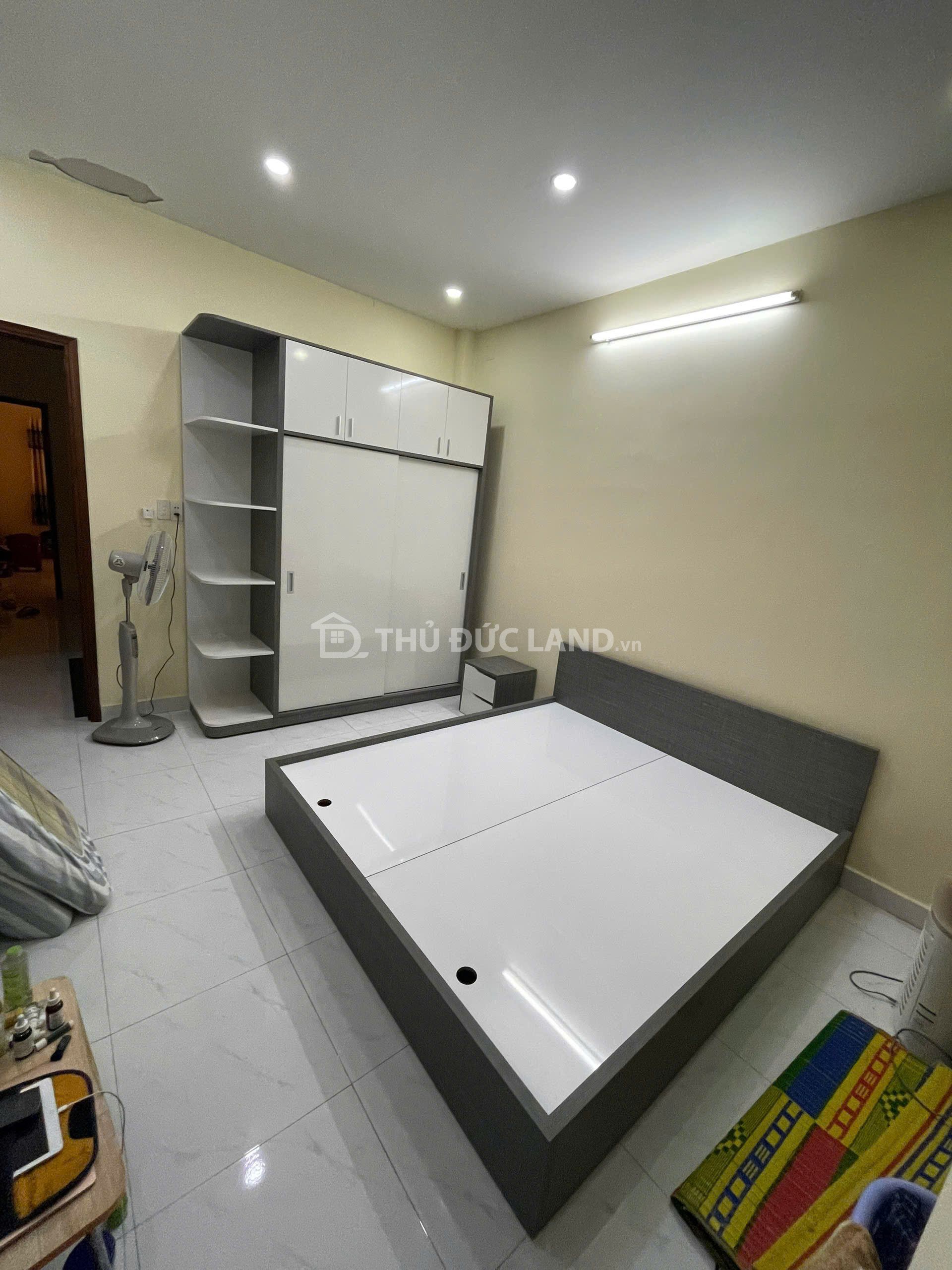 Bán nhà hẻm đường 4, Hiệp Bình Chánh, 2 tầng 64 m² ngang 4m - Ảnh 4
