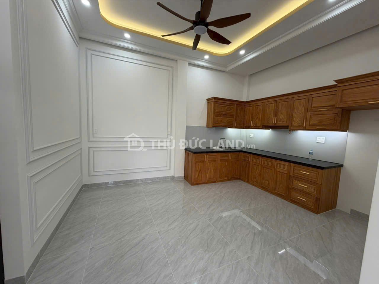 Bán nhà hẻm Hiệp Bình Chánh (Đường 40) 3 tầng, 3 phòng ngủ – nội thất FULL, hẻm xe hơi vào tận nơi - Ảnh 4
