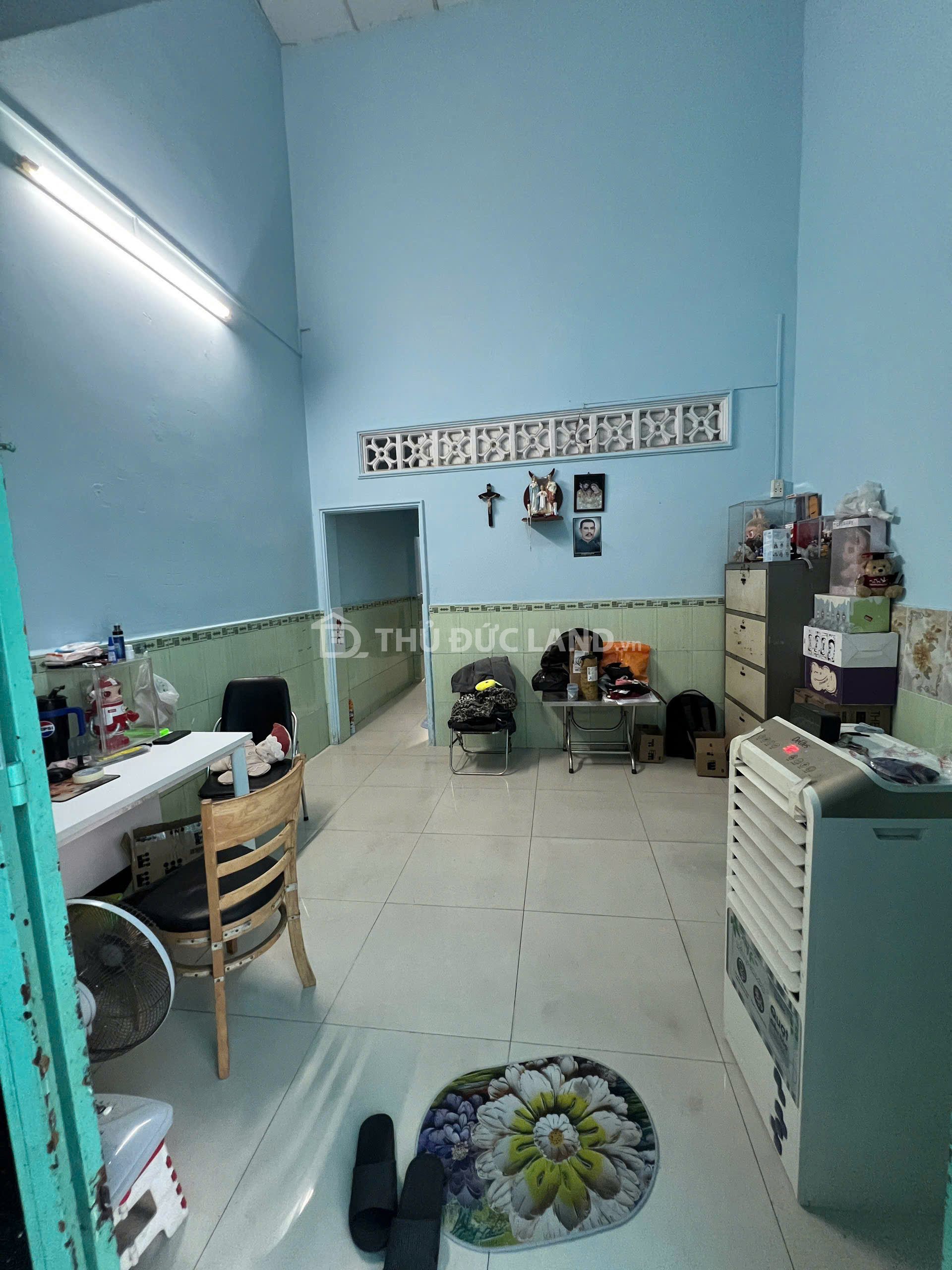 Bán nhà hẻm Đường 6 Hiệp Bình Chánh, Dt 41m2 2 phòng ngủ, tiện ích đầy đủ - Ảnh 6
