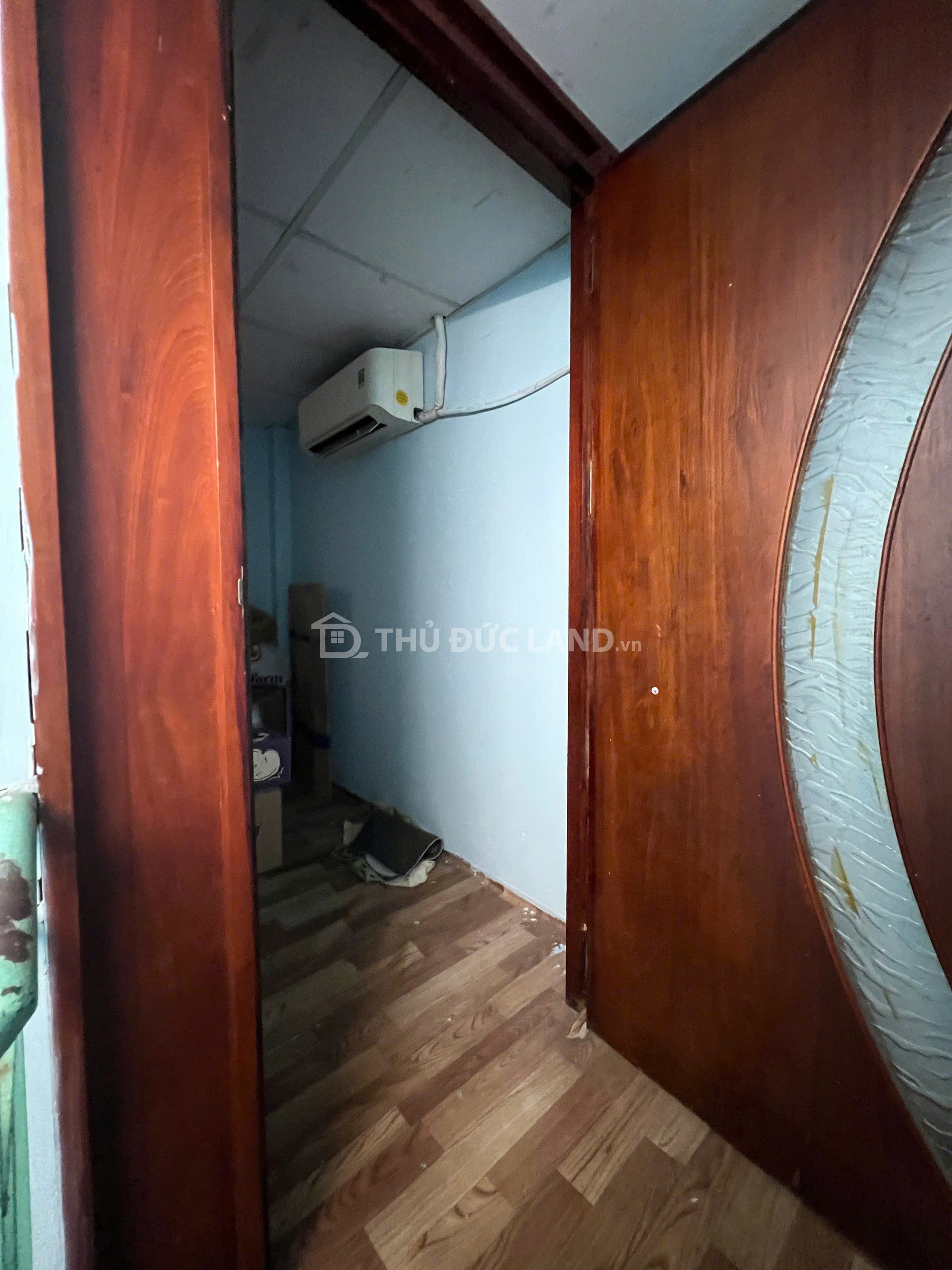 Bán nhà hẻm Đường 6 Hiệp Bình Chánh, Dt 41m2 2 phòng ngủ, tiện ích đầy đủ