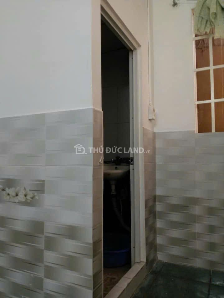 Bán nhà hẻm Quốc Lộ 13 Mới, Hiệp Bình Chánh, 2 tầng, sổ hồng riêng - Ảnh 2