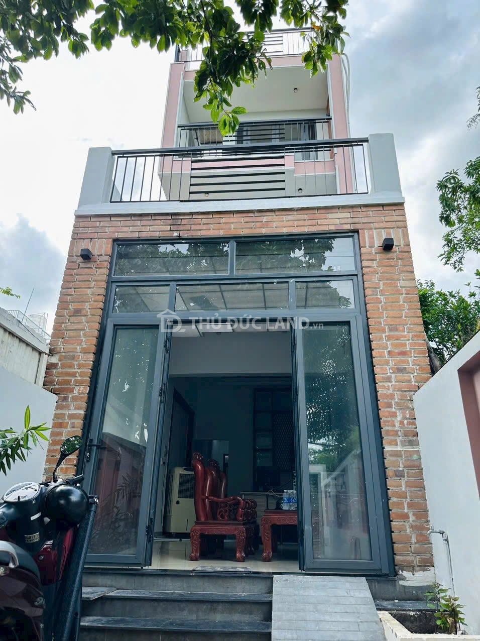Bán nhà mặt tiền Đường 45 Hiệp Bình Chánh, 4x16m, đường 20m, CÁCH GIGAMALL 5 PHÚT ĐI XE