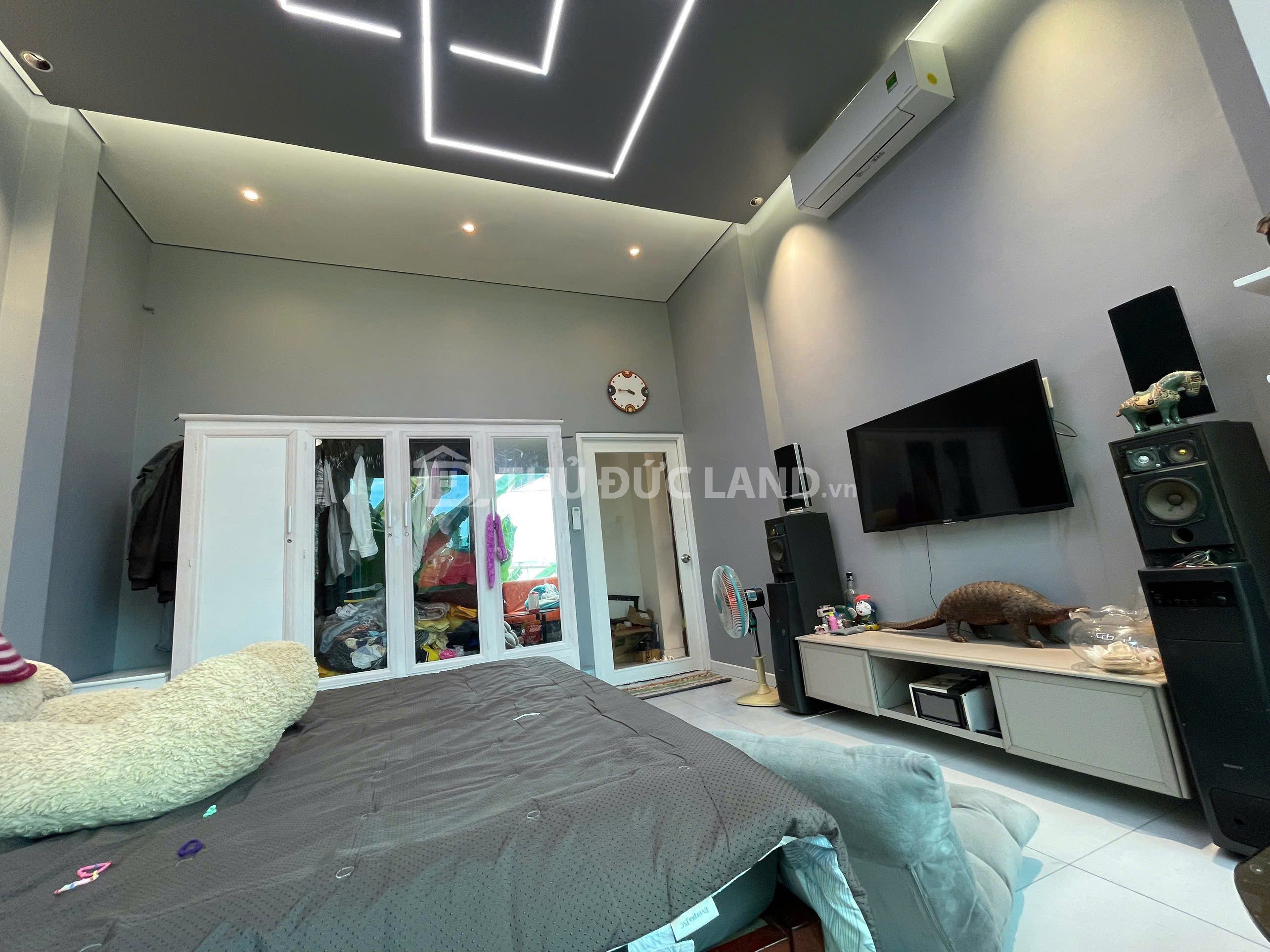 Bán nhà mặt tiền Đường 24 Hiệp Bình Chánh, DT 145m2 ngang 6m,  thuê 15 triệu, cách Phạm Văn Đồng 100m - Ảnh 3