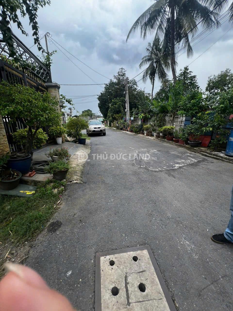 Bán đất HXH Quốc Lộ 1, Hiệp Bình Phước, DT 106m2 ngang 4.2m, tiện ích đầy đủ