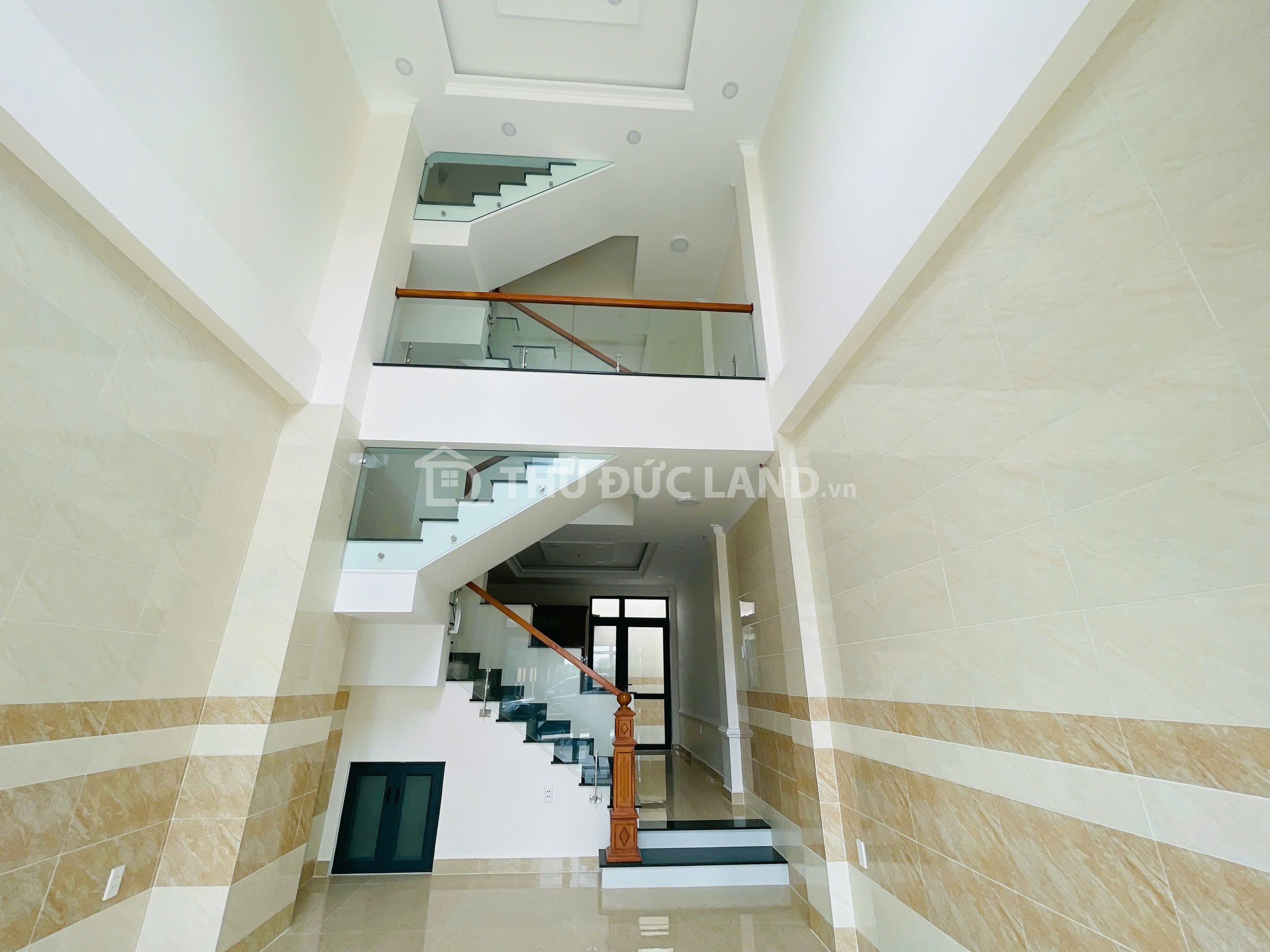 Bán 9 căn nhà phố khu đồng bộ giáp sông Sài Gòn- Vạn Phúc City, Hiệp Bình. - Ảnh 7