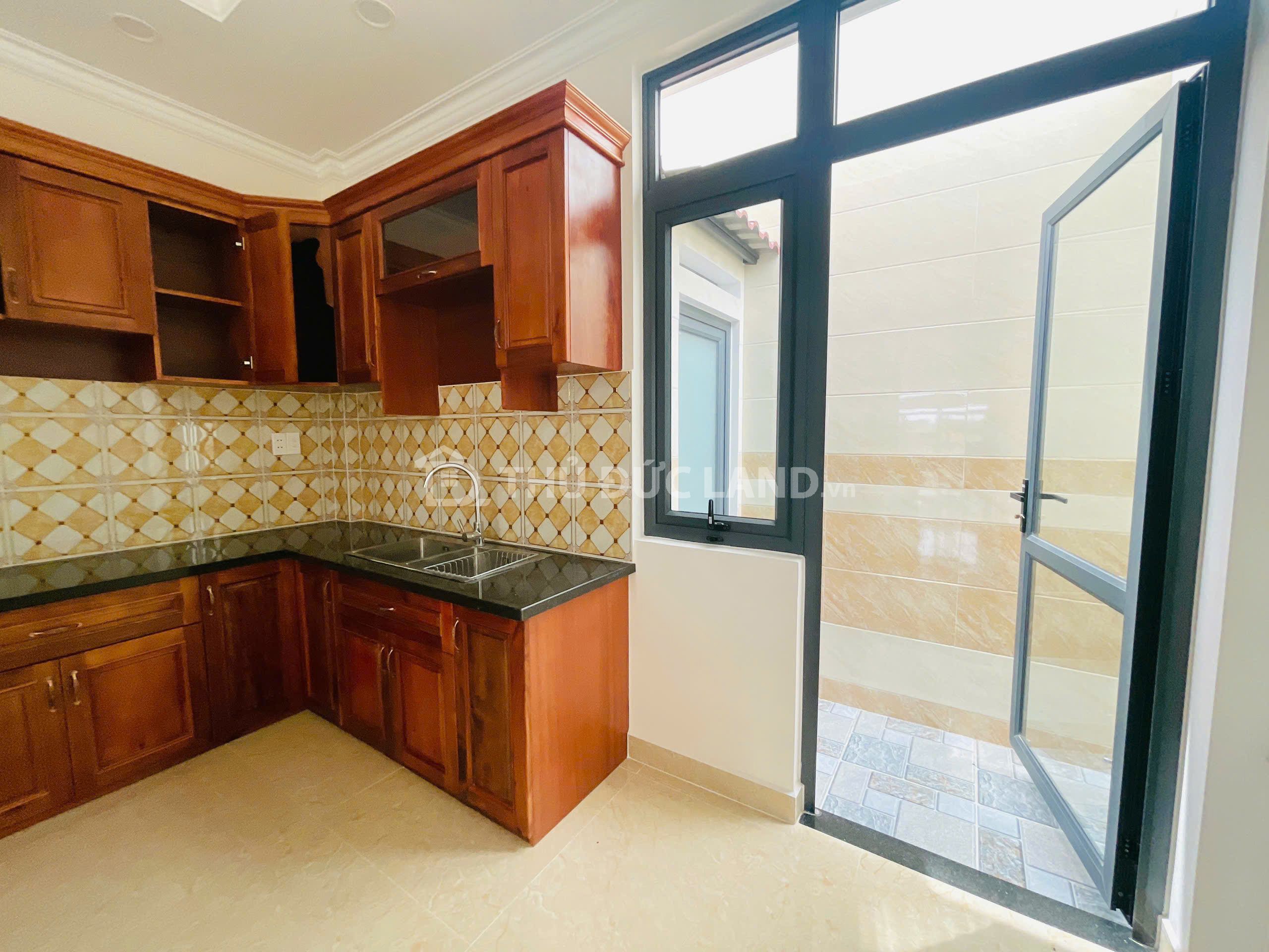 Bán 9 căn nhà phố khu đồng bộ giáp sông Sài Gòn- Vạn Phúc City, Hiệp Bình. - Ảnh 9