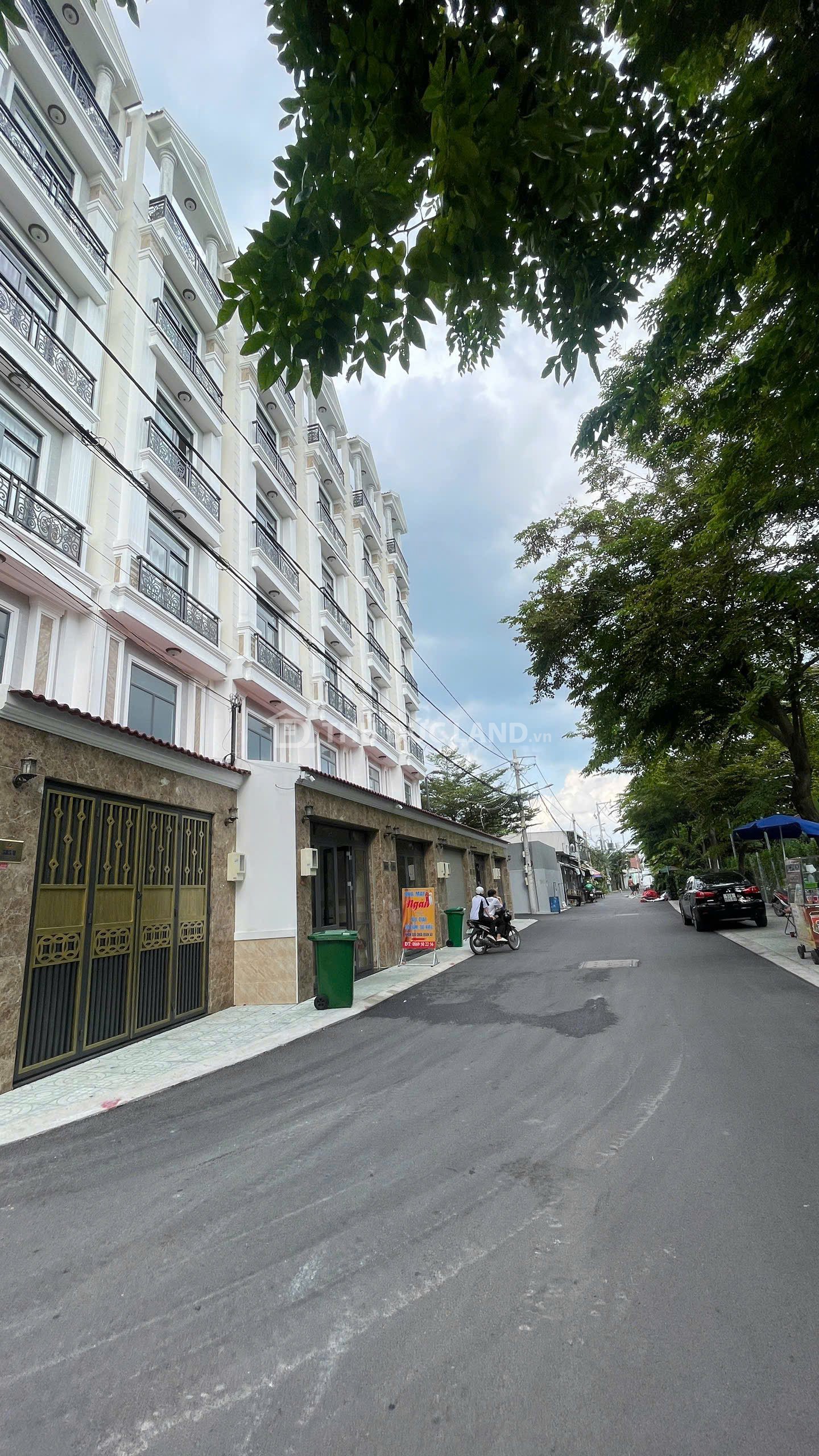 Bán 9 căn nhà phố khu đồng bộ giáp sông Sài Gòn- Vạn Phúc City, Hiệp Bình. - Ảnh 2
