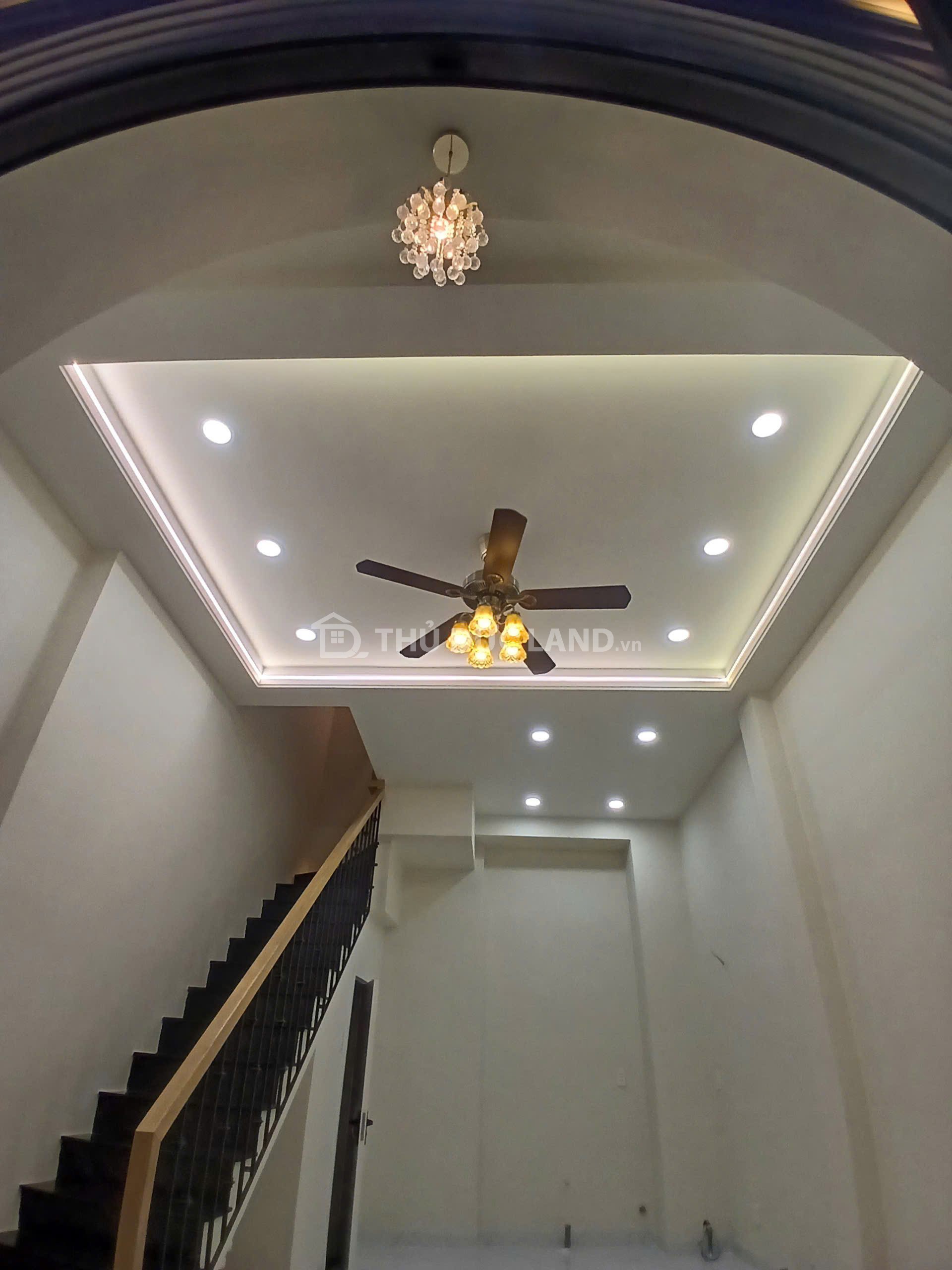 Bán nhà hẻm Hiệp Bình Phước – Quốc Lộ 13 Mới, 3 tầng 49m² (7.72m x 6.3m), cho gia đình đông người