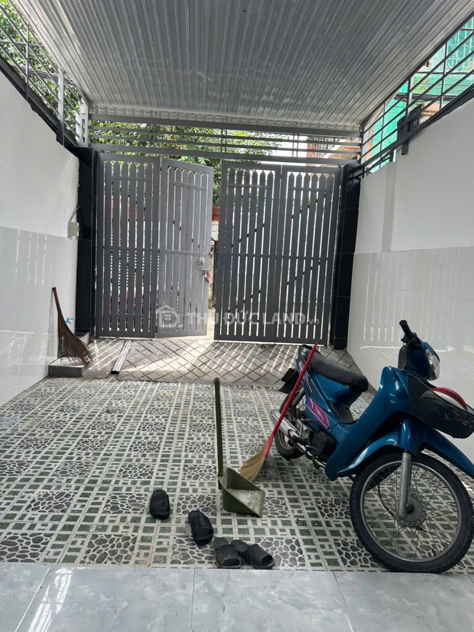 Bán nhà hẻm Quốc Lộ 13 Mới, Hiệp Bình Phước, hẻm xe hơi 7m, diện tích 100.9m² rộng rãi cho gia đình - Ảnh 12
