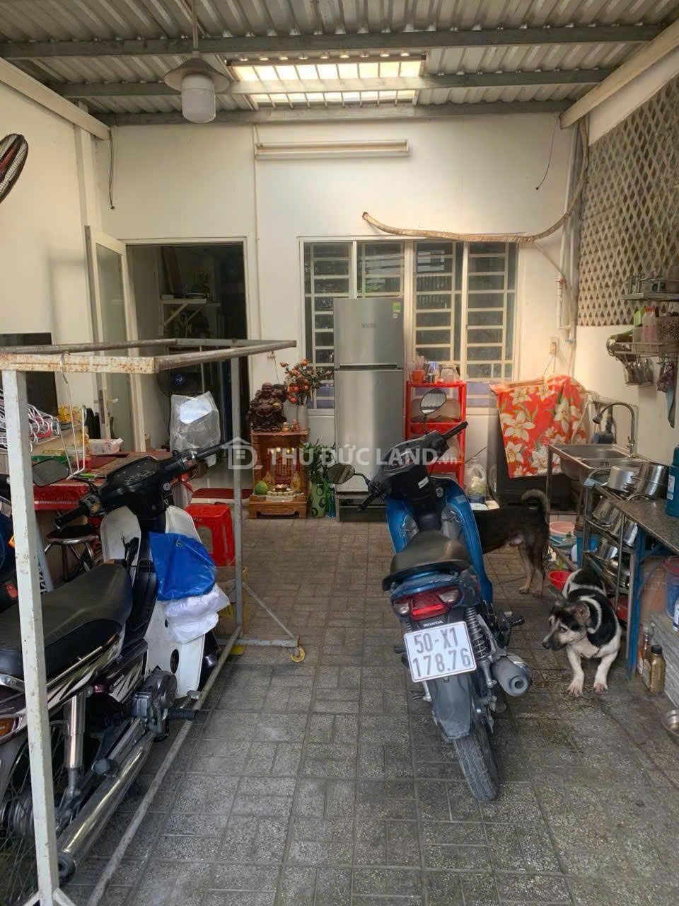 Bán nhà hẻm Song Hành Xa Lộ Hà Nội, Hiệp Phú – DT 60m², hẻm ô tô 3.5m, phù hợp gia đình ở - Ảnh 4