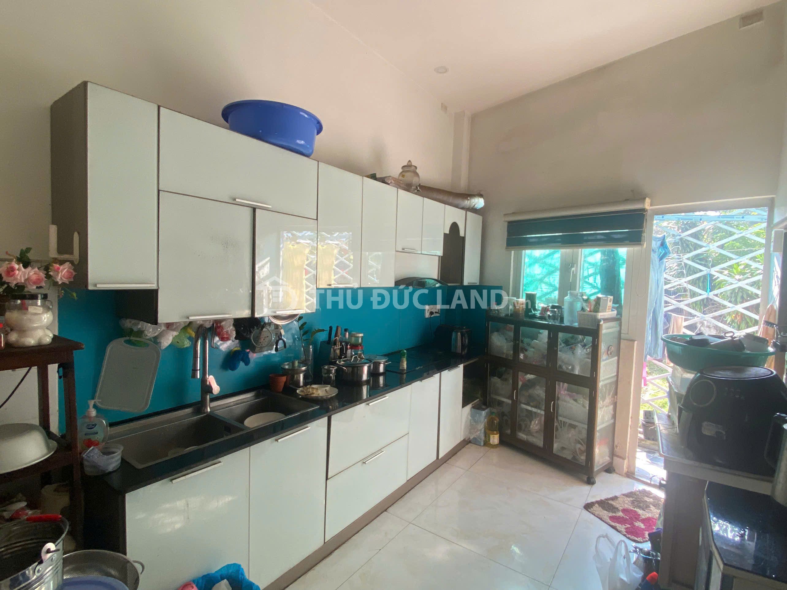 Bán nhà HXH Hiệp Phú, đường Tân Hoà 2, DT 52m2 3 tầng, hẻm đồng bộ, tiện ích đầy đủ, sổ hồng riêng - Ảnh 6