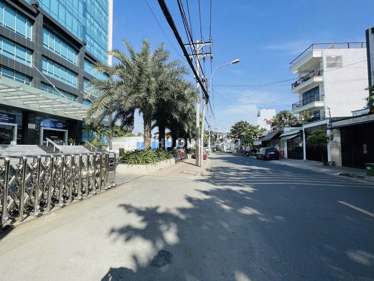 Bán nhà mặt tiền Trương Văn Thành, Hiệp Phú, đường 10m, sổ hồng riêng, giá 105 triệu/m² - Ảnh 3