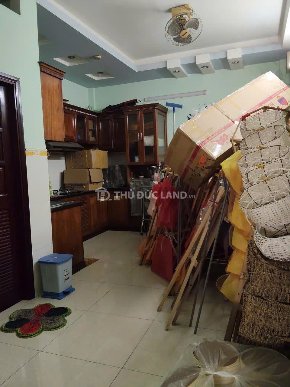Bán nhà mặt tiền Hiệp Phú đường Lê Lợi, 3 tầng. Đường rộng full tiện ích. DT 68.5m2 - Ảnh 3