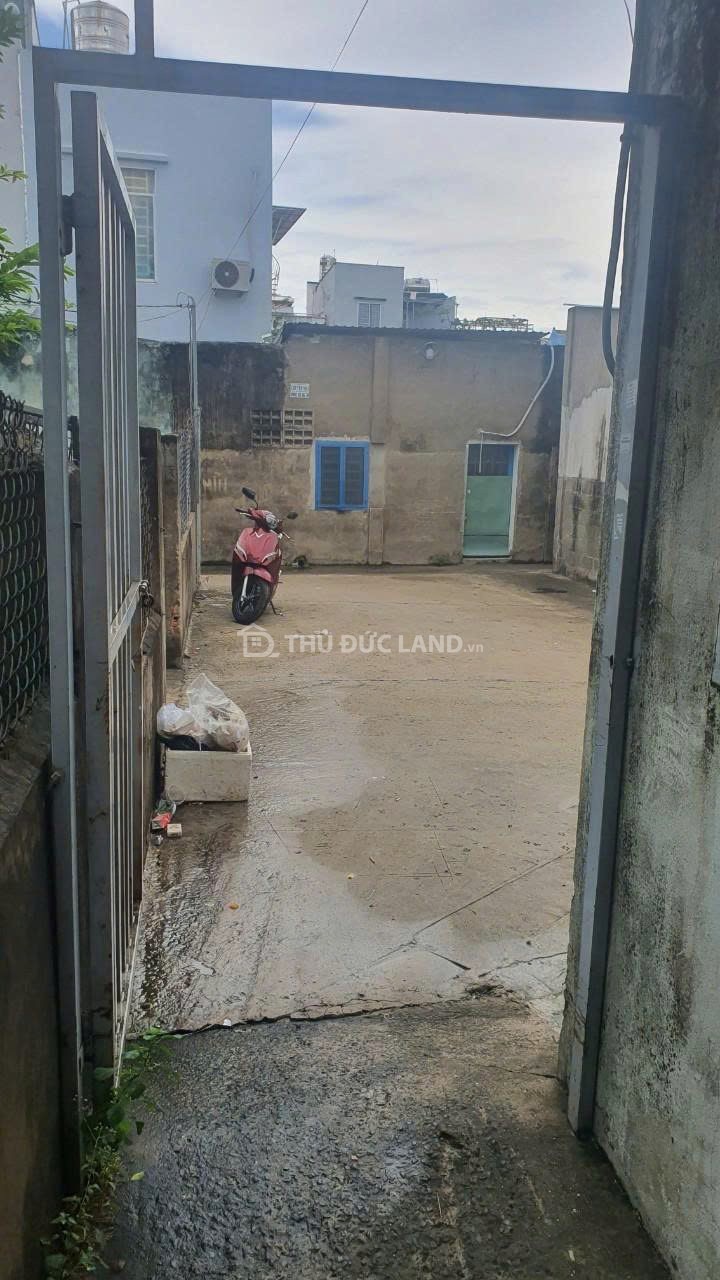 Bán phòng trọ Hiệp Phú, đường 207, DT 122m2 ngang 6. Dòng tiền 10 Triệu 6 phòng. Tiện ích đầy đủ - Ảnh 2