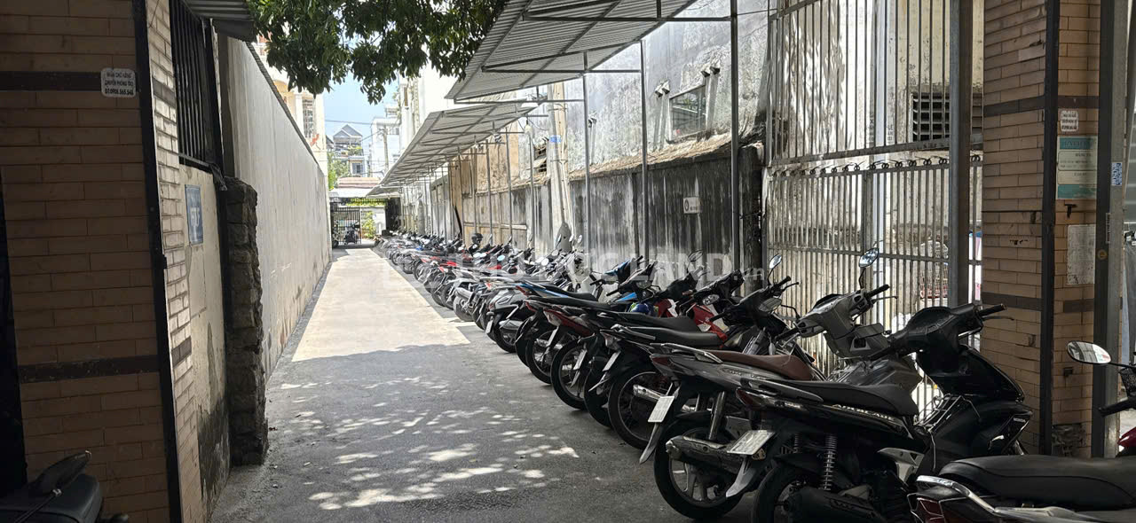 Bán căn hộ dịch vụ đường 8 Linh Chiểu, 27 phòng, 3 tầng. DT 254m2 ngang 12.8M. Cho thuê 130Tr/Th - Ảnh 6
