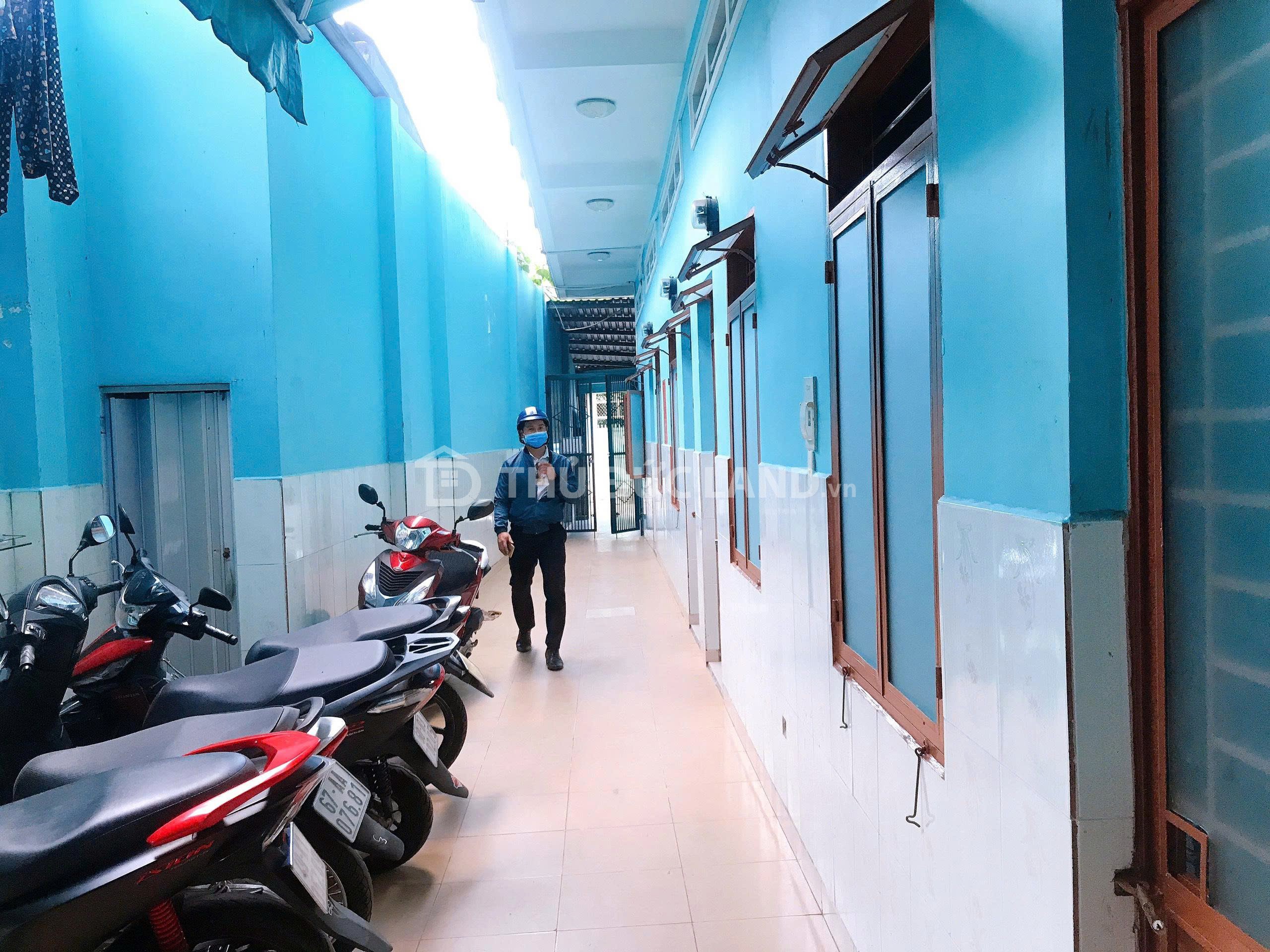 Bán căn hộ dịch vụ Linh Chiểu, Đường 16, 21 phòng, DT 216m2, ngang 8. Dòng tiền 75Tr/Tháng
