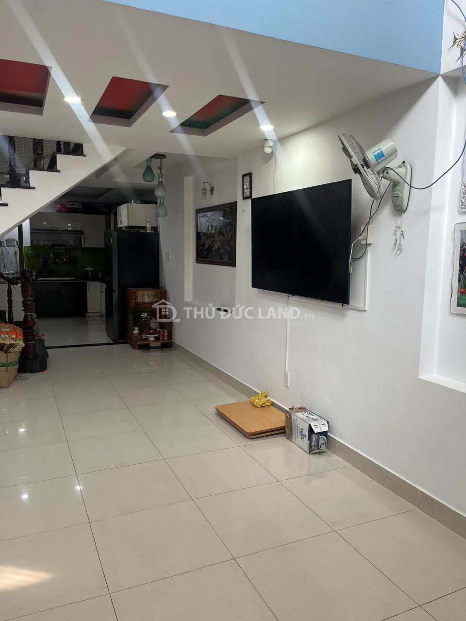 Bán nhà 3 tầng HXH Linh Chiểu cạnh Hoàng Diệu 2, DT 60m2, 4PN, tiện ích đầy đủ - Ảnh 2