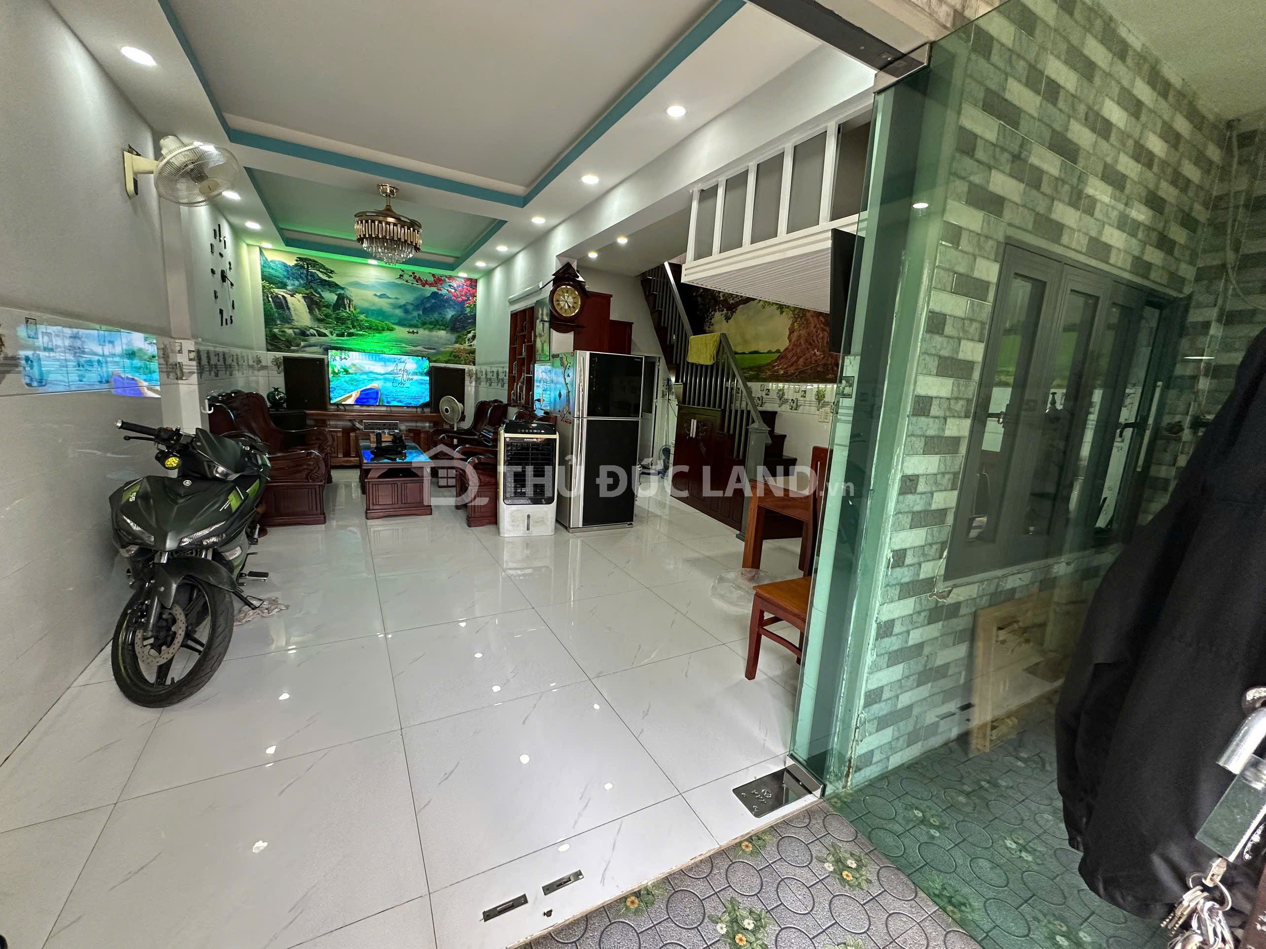 Bán nhà mặt tiền Đường 19, Linh Chiểu – Hiếm nhà 1 trệt 1 lầu, mặt tiền 5m khai thác kinh doanh