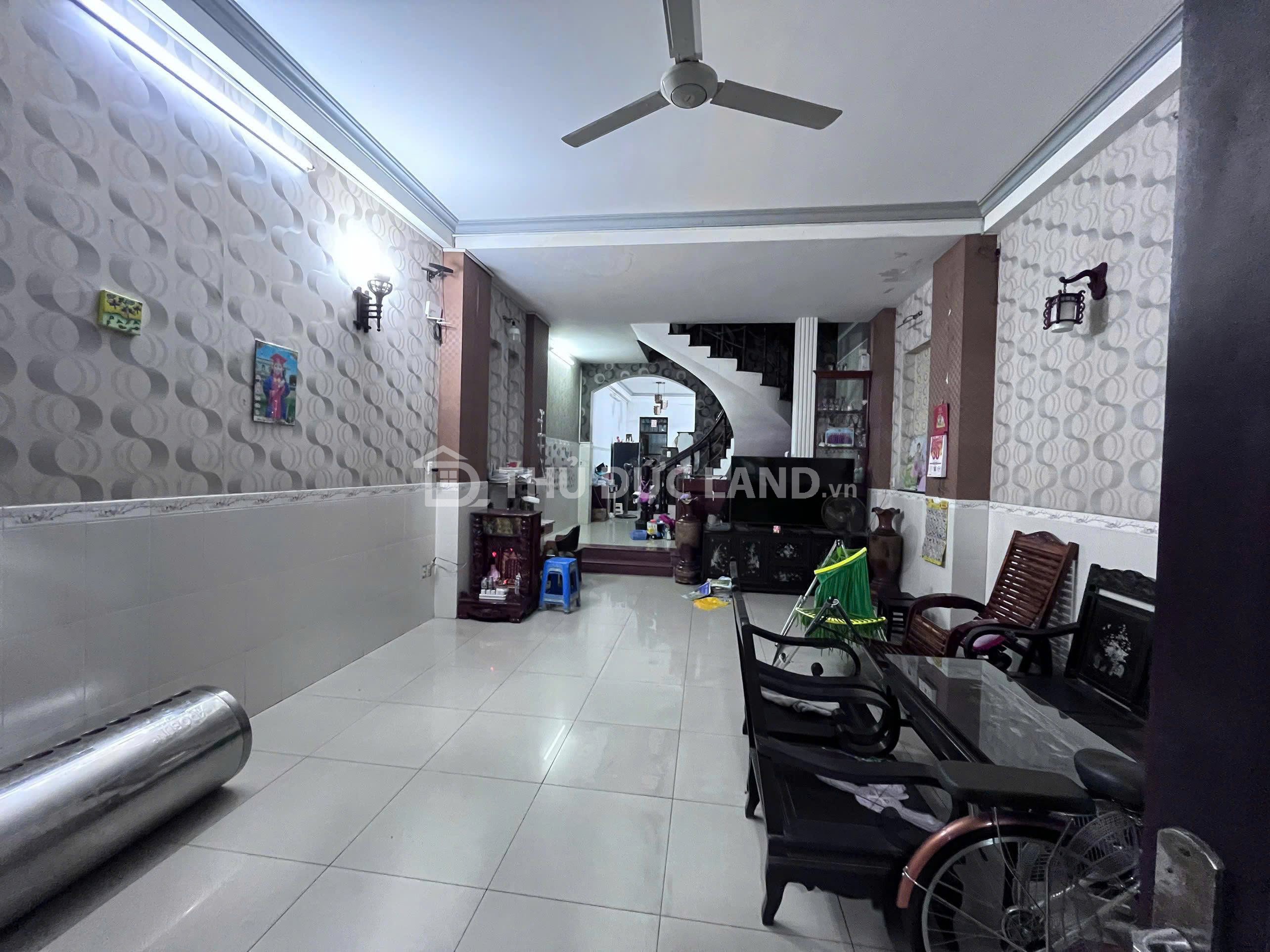 Bán nhà mặt tiền đường 3, Linh Chiểu 5mx20m. Khu VIP Him Lam - Ảnh 2