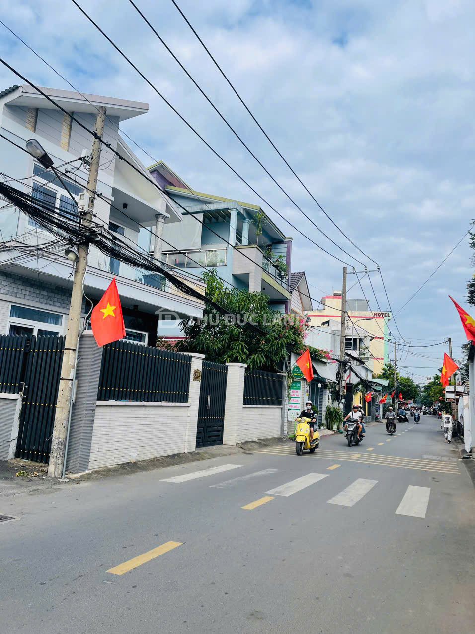 Bán đất mặt tiền Đường 14 Linh Đông,  DT 310m2 ngang 5.8m, đường 10m, giá tốt