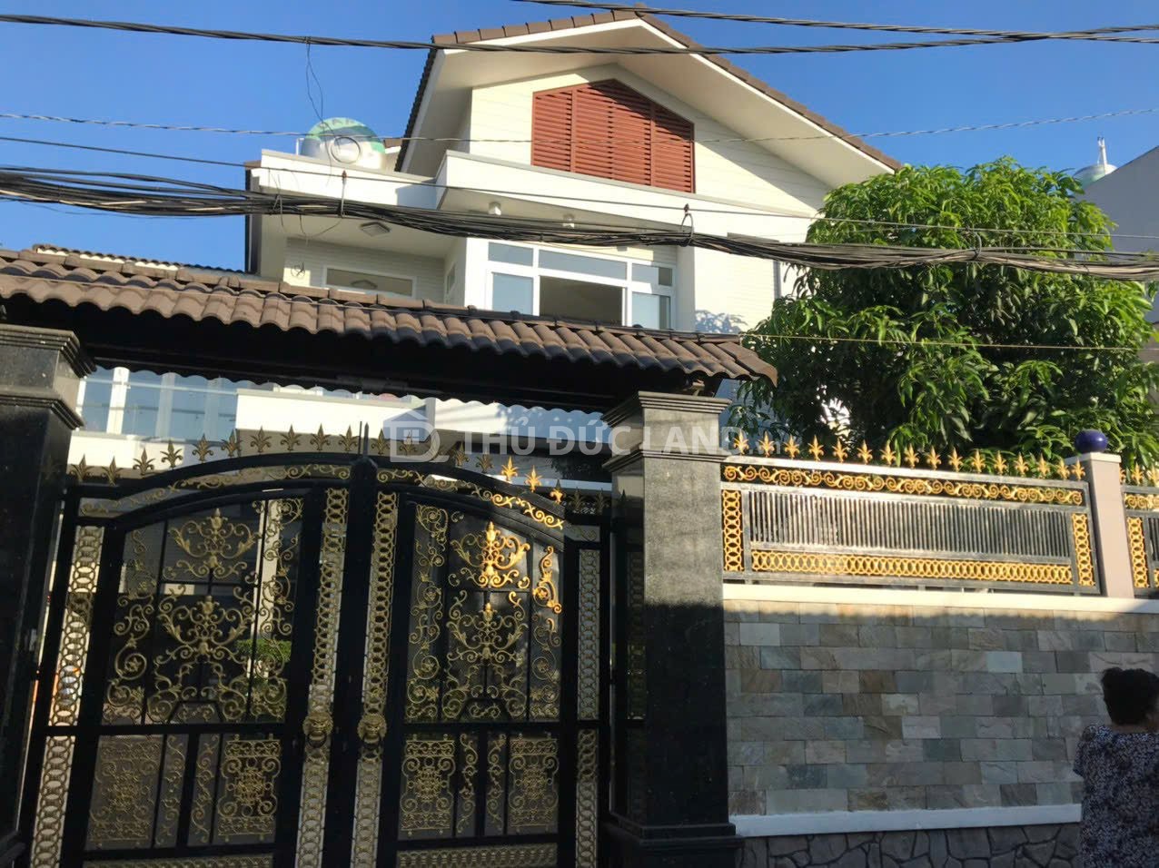 Bán biệt thự Linh Đông đường 42, DT 185m2, 2 tầng, ngang 13.47m, tiện ích đầy đủ 1km - Ảnh 2