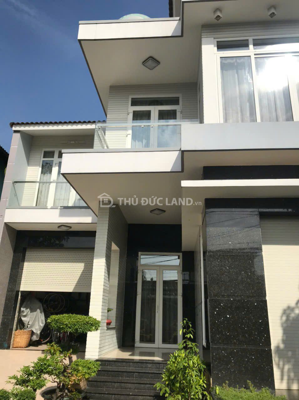 Bán biệt thự Linh Đông đường 42, DT 185m2, 2 tầng, ngang 13.47m, tiện ích đầy đủ 1km - Ảnh 3