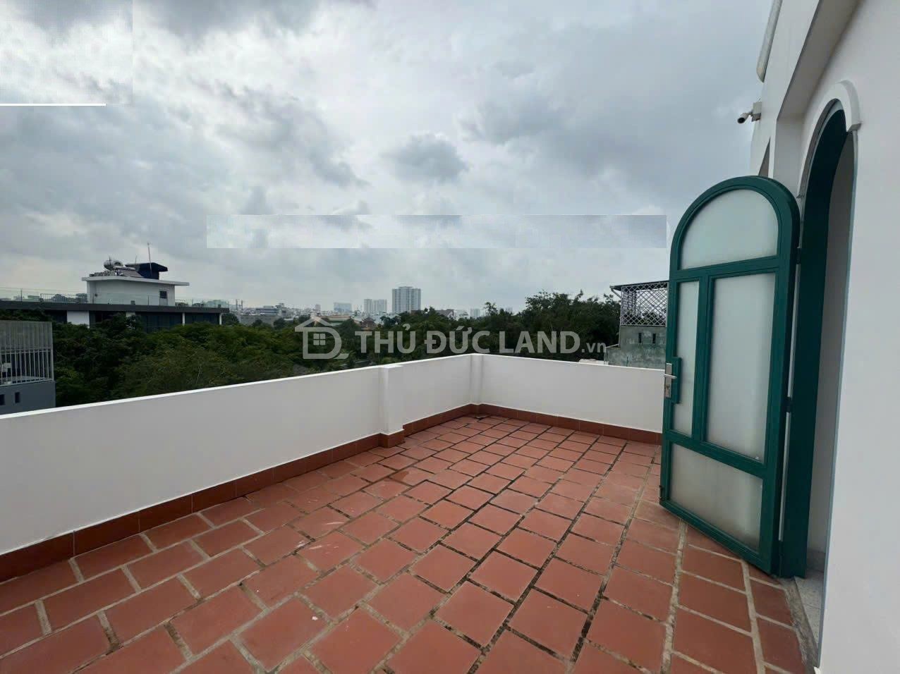 Bán biệt thự Linh Đông 152m², ngang 8m, sổ hoàn công, tiện ích đầy đủ - Ảnh 2
