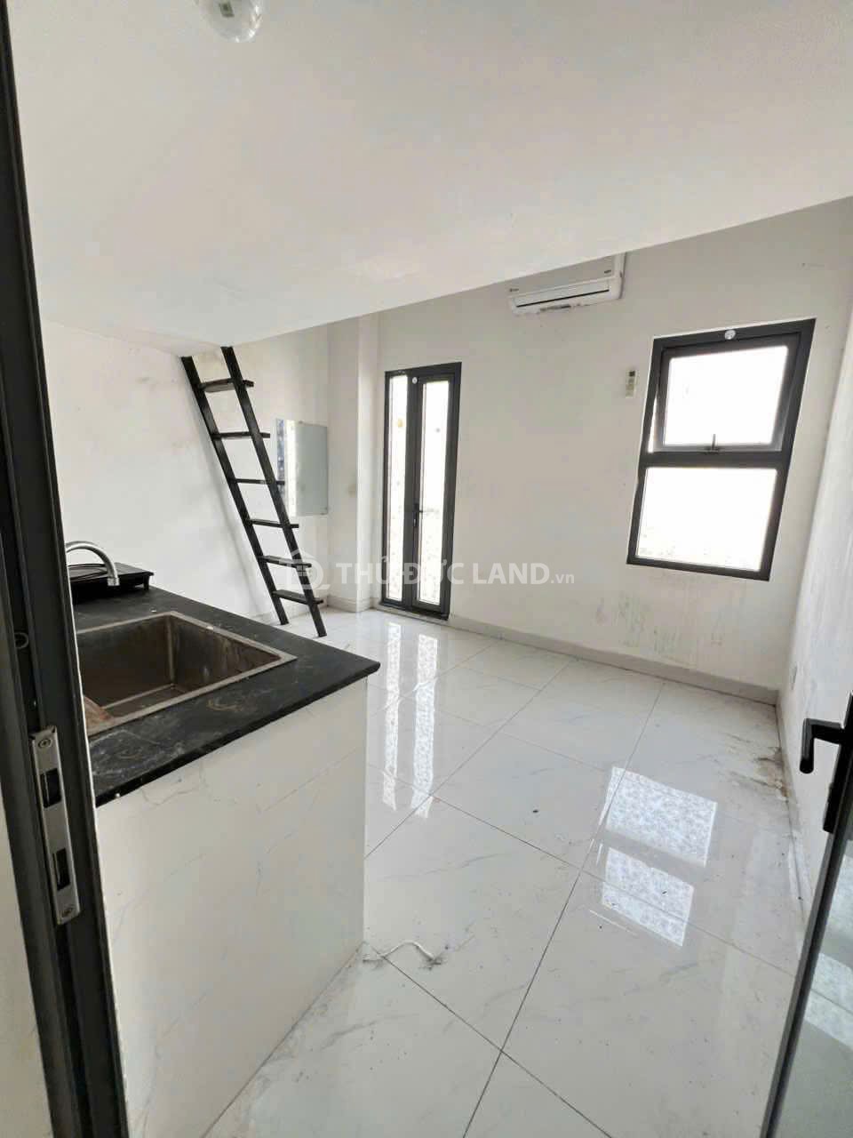 Bán căn hộ dịch vụ Linh Đông, Thủ Đức, DT 216m2 5 tầng 20 phòng, đường 6m, dòng tiền 70 triệu/tháng - Ảnh 8
