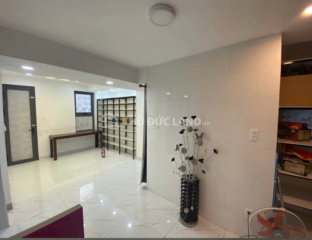 Bán căn hộ dịch vụ Linh Đông, Thủ Đức, DT 216m2 5 tầng 20 phòng, đường 6m, dòng tiền 70 triệu/tháng - Ảnh 6