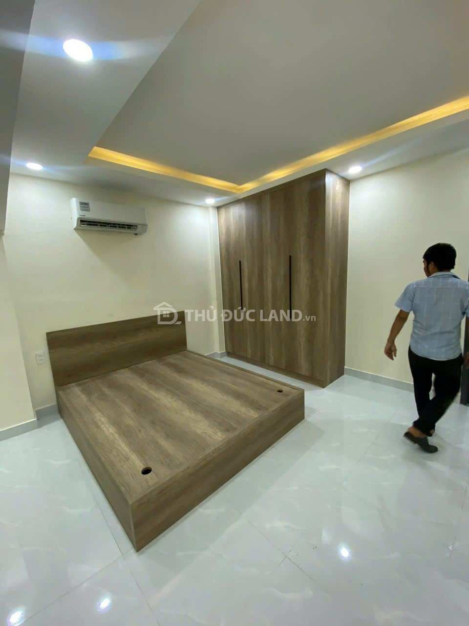 Bán nhà hẻm Đường 38 Linh Đông, DT 52m2, 2 tầng, sổ hồng riêng, giá 5 tỷ