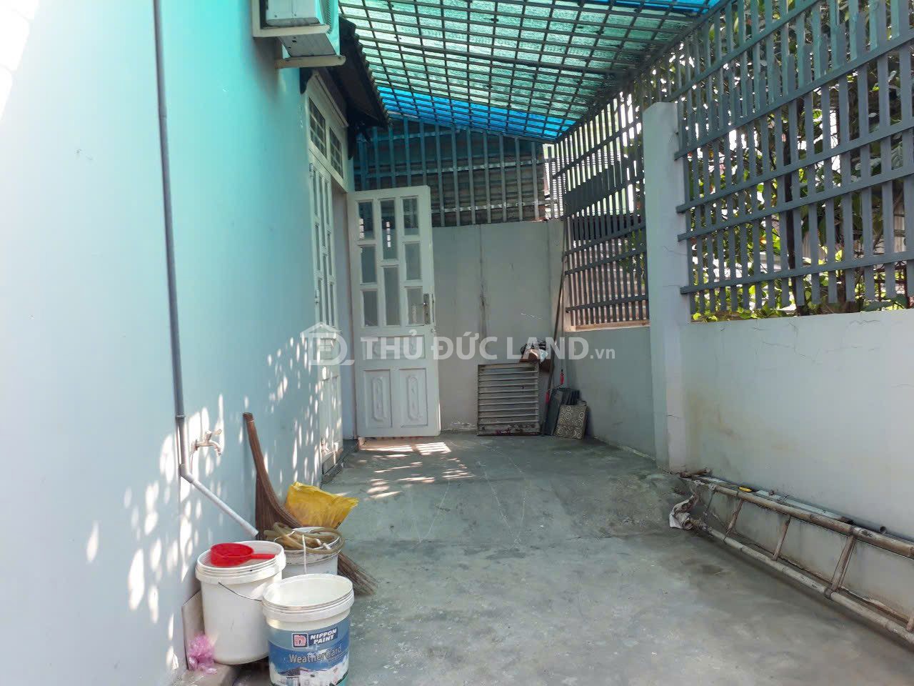 Bán nhà HXH Linh Đông, 3 tầng, DT 50m2 ngang 8.05m, 4 phòng ngủ, tiện ích đầy đủ - Ảnh 4