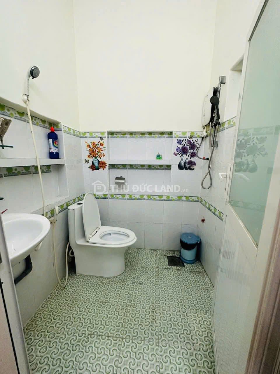 Bán nhà hẻm Linh Đông, đường 2 – nhà 3 tầng 5 phòng ngủ, đủ công năng cho gia đình đông người - Ảnh 10