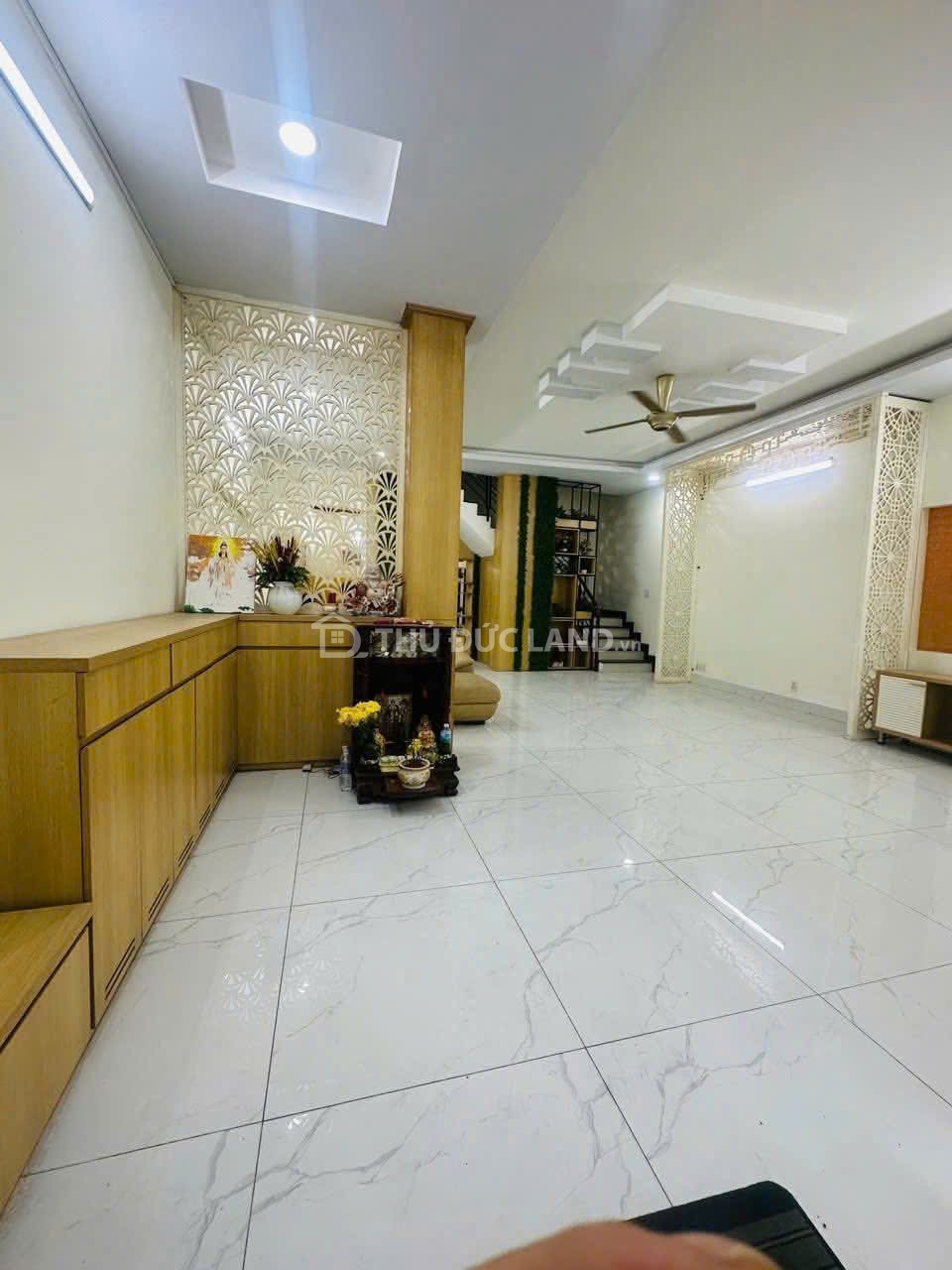 Bán nhà hẻm Linh Đông, đường 2 – nhà 3 tầng 5 phòng ngủ, đủ công năng cho gia đình đông người - Ảnh 3