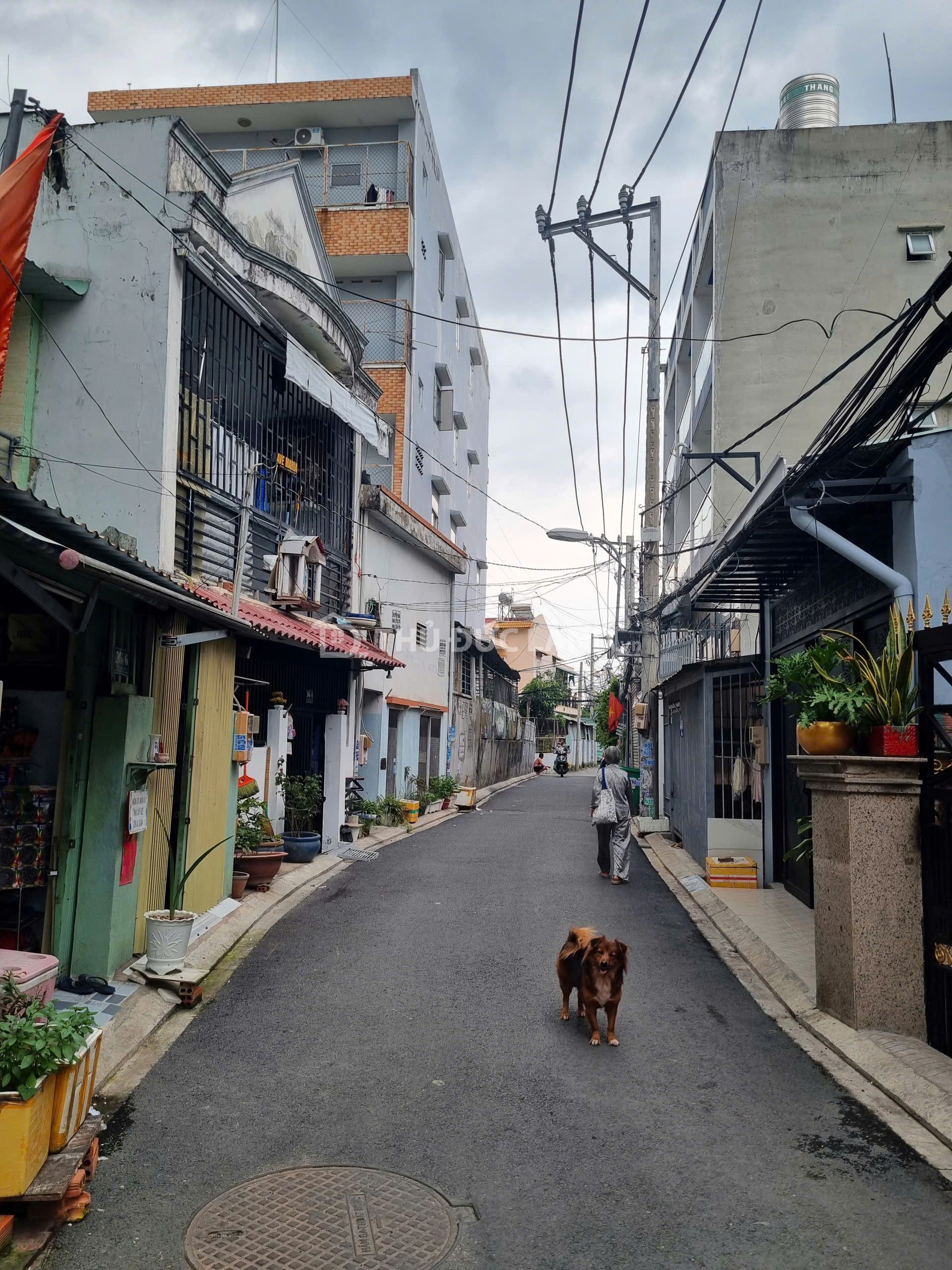 Bán nhà Linh Đông, đường 34, nhà 2 tầng 3 phòng ngủ, sổ hồng hoàn công - Ảnh 3