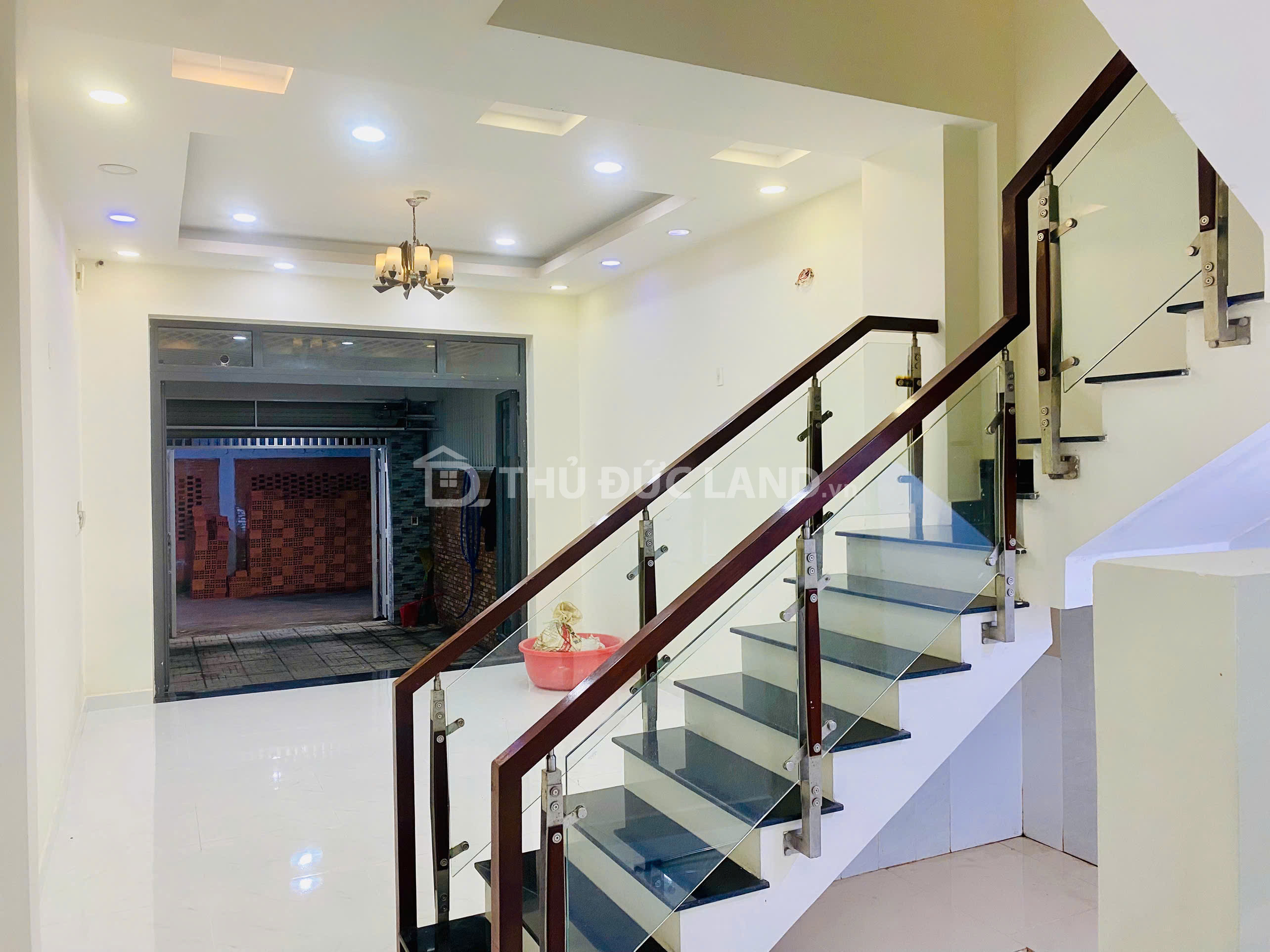 Bán nhà HXH đường 24 Linh Đông, đường 5.4m, nhà 3 tầng 3PN. View Xịn. Tiện ích bao vây 1KM - Ảnh 3