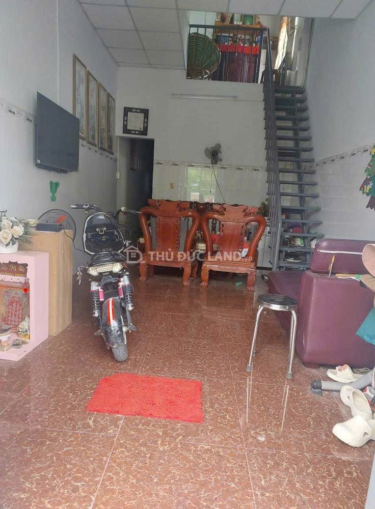Bán nhà đường Lý Tế Xuyên , phường Linh Đông , hẻm xe hơi tránh nhau. DT 101.7m2