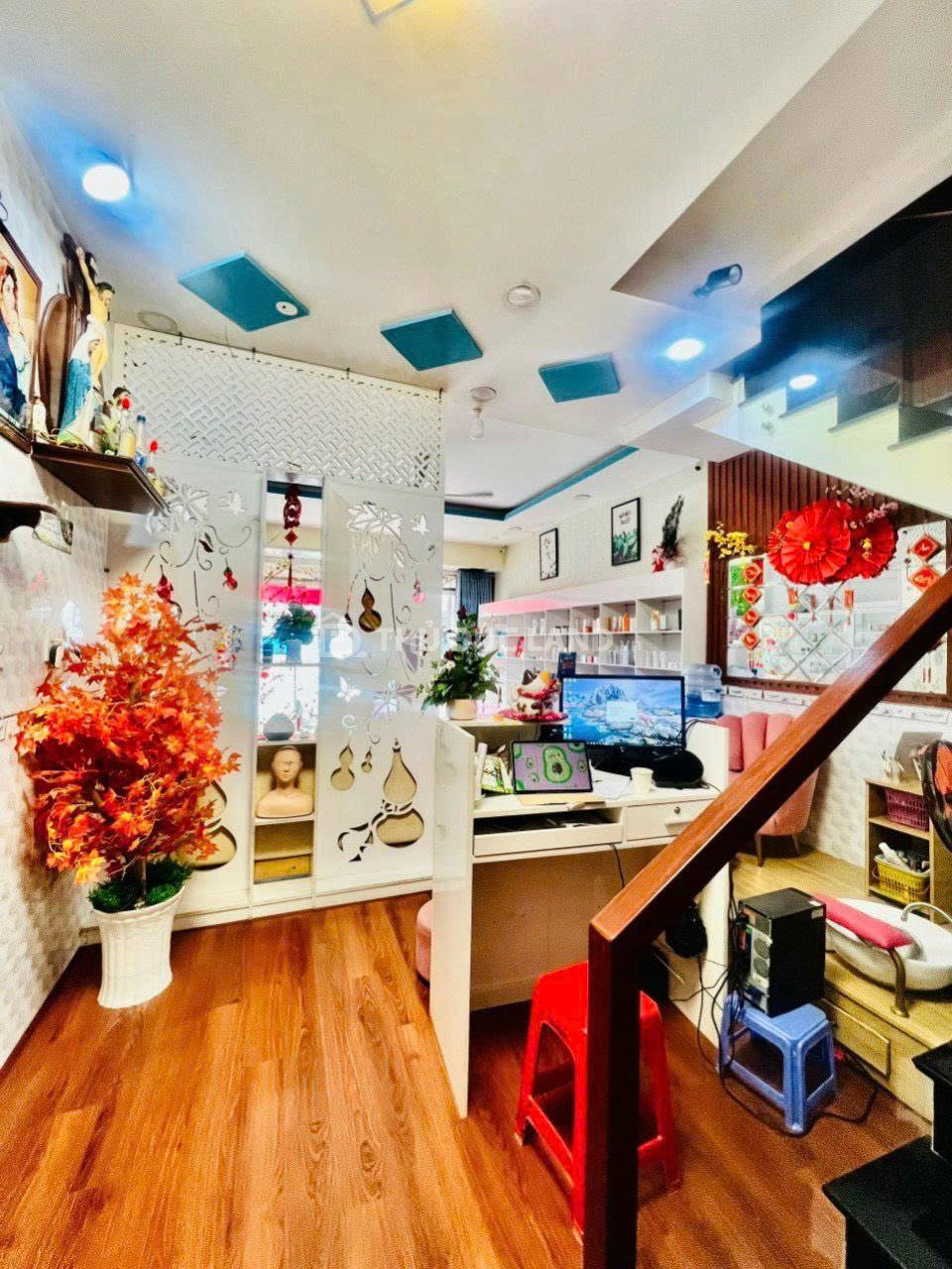 Bán nhà mặt tiền Đường 14 Linh Đông, 2 tầng, sổ hồng riêng, giá 6 tỷ. Nhà mới ở ngay - Ảnh 2