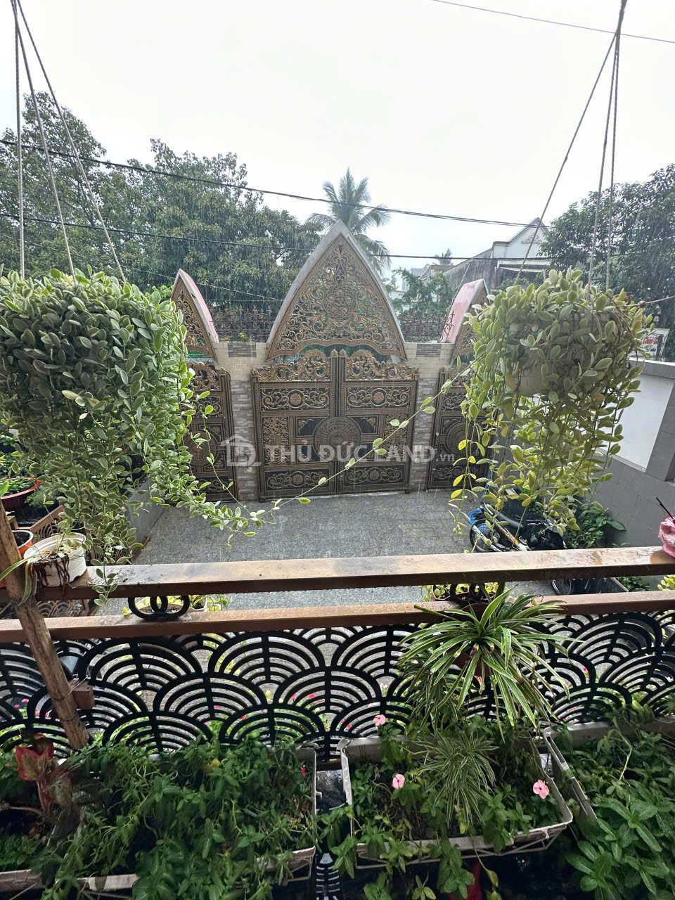 Bán nhà mặt tiền Đường 36 Linh Đông, DT 287m2 ngang 18m, 3 tầng, tiện ích đầy đủ, tiện ở hoặc làm VP - Ảnh 2