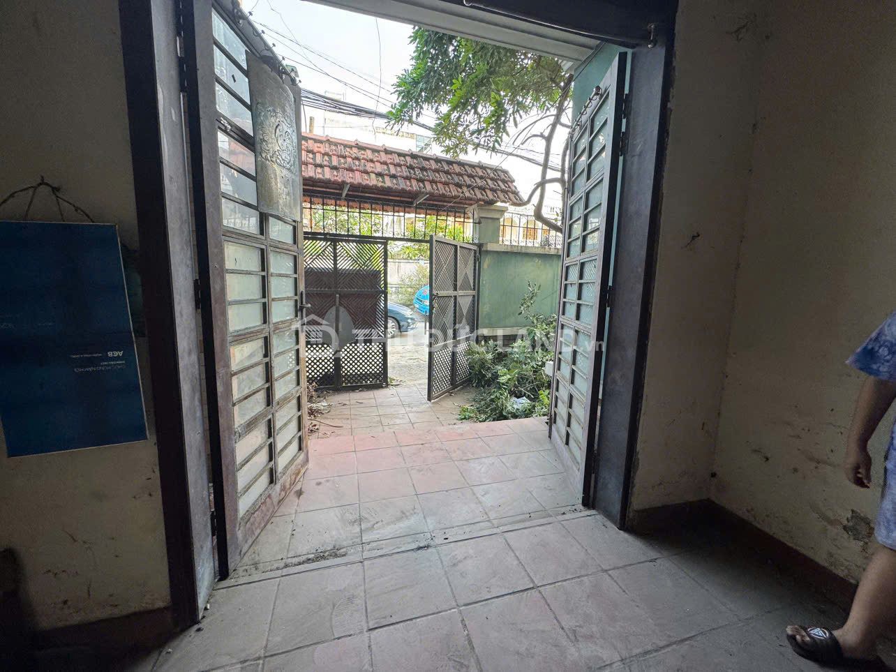 Bán nhà mặt tiền Đường 6 Linh Tây, DT 114m2 ngang 6.5m, sổ chính chủ. Kinh doanh đa ngành