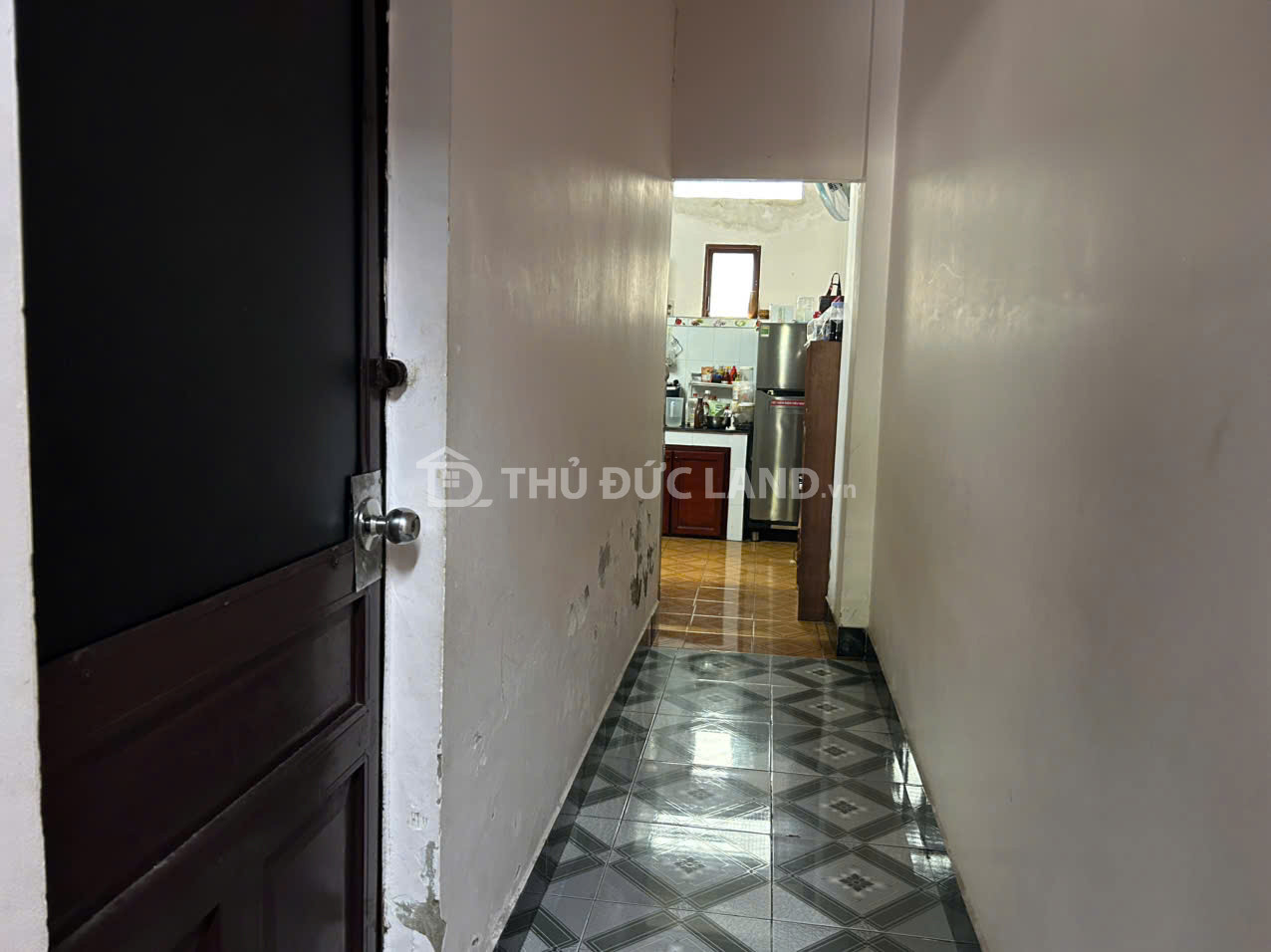 Bán nhà mặt tiền đường 8 Linh Tây, ngang 5.9m, 2 tầng. Cạnh trường, Sát Kha Vạn Cân.