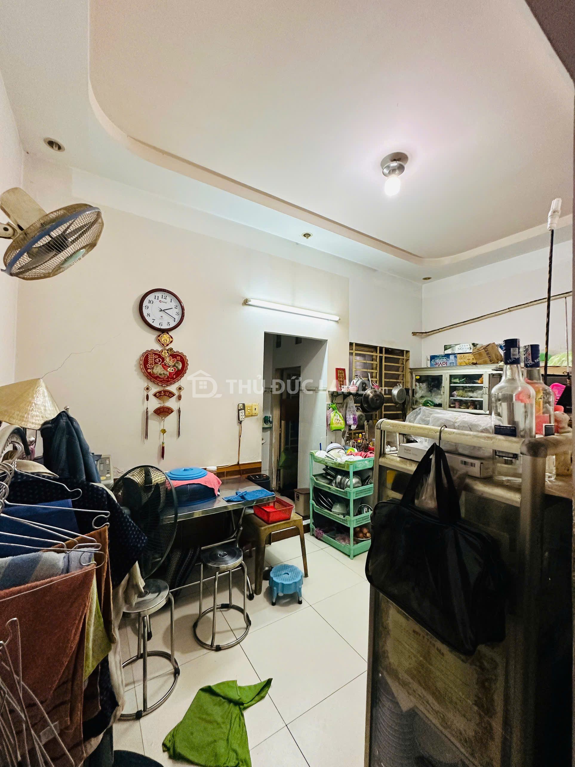 Bán nhà hẻm Linh Tây đường 6, 2 tầng, 4 phòng ngủ, 80m². Di chuyển dễ dàng, tiện ích đầy đủ - Ảnh 4