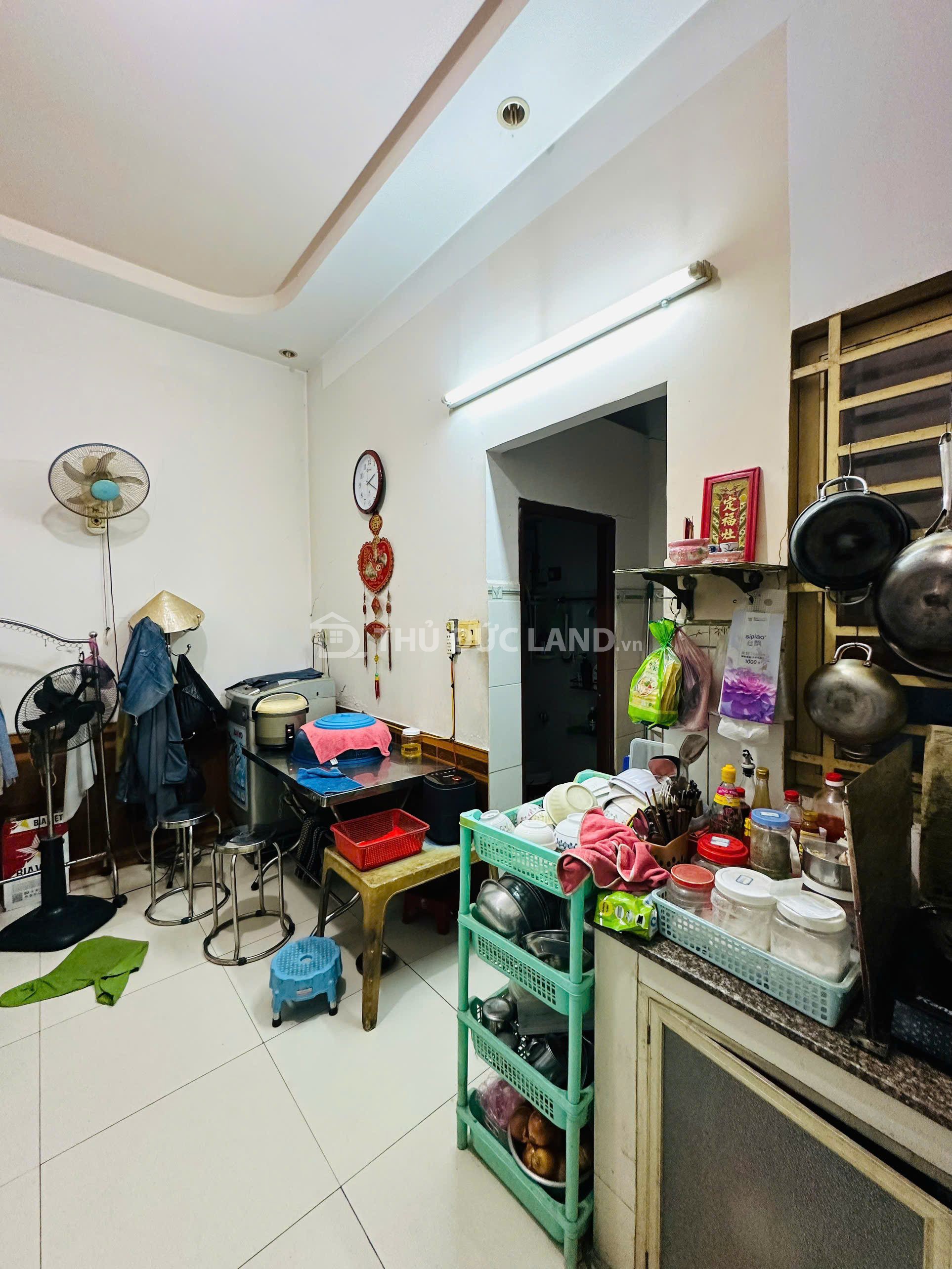 Bán nhà hẻm Linh Tây đường 6, 2 tầng, 4 phòng ngủ, 80m². Di chuyển dễ dàng, tiện ích đầy đủ - Ảnh 7
